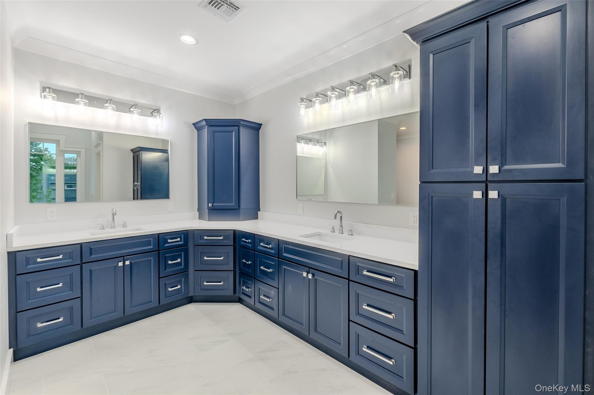 72 Grandview Drive, Shirley, NY 11967