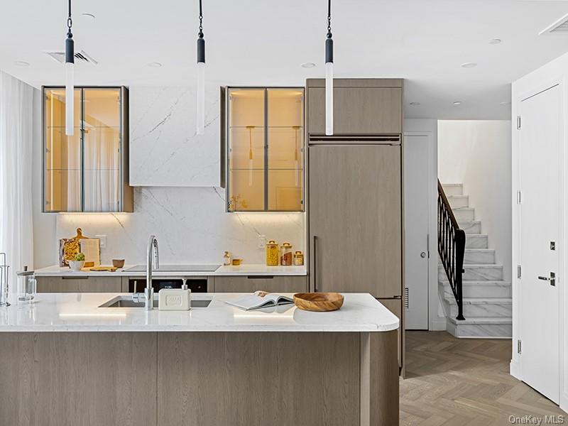 78-29 Austin Street # TH4, Forest Hills, NY 11375