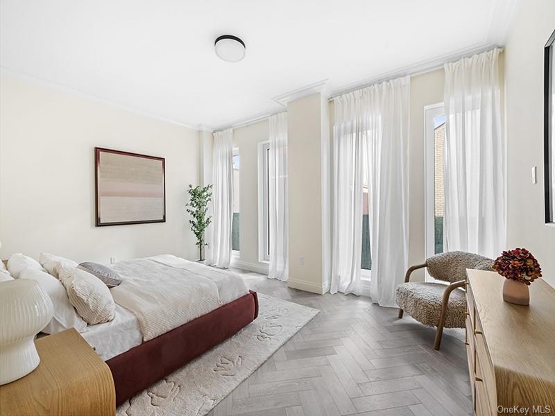 78-29 Austin Street # TH4, Forest Hills, NY 11375