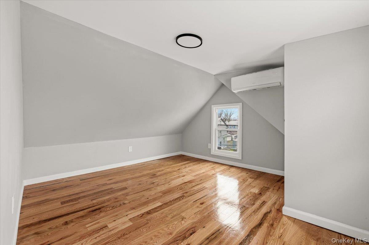 90-48 204 Street, Hollis, NY 11423