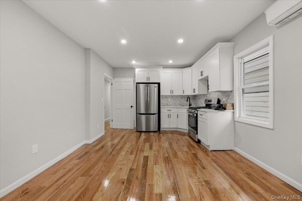 90-48 204 Street, Hollis, NY 11423