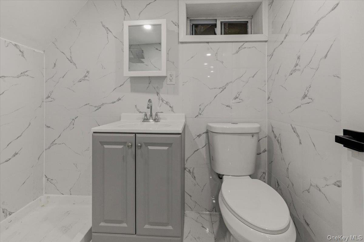 90-48 204 Street, Hollis, NY 11423