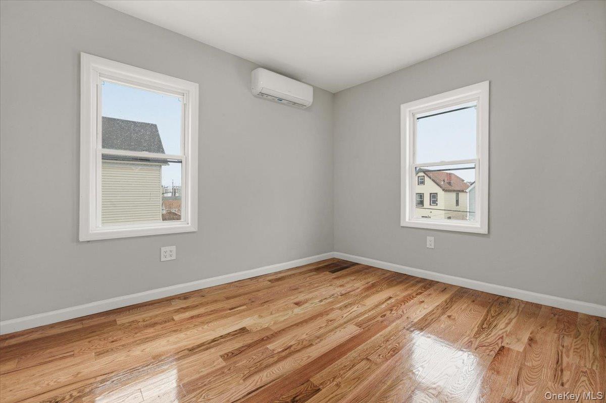 90-48 204 Street, Hollis, NY 11423