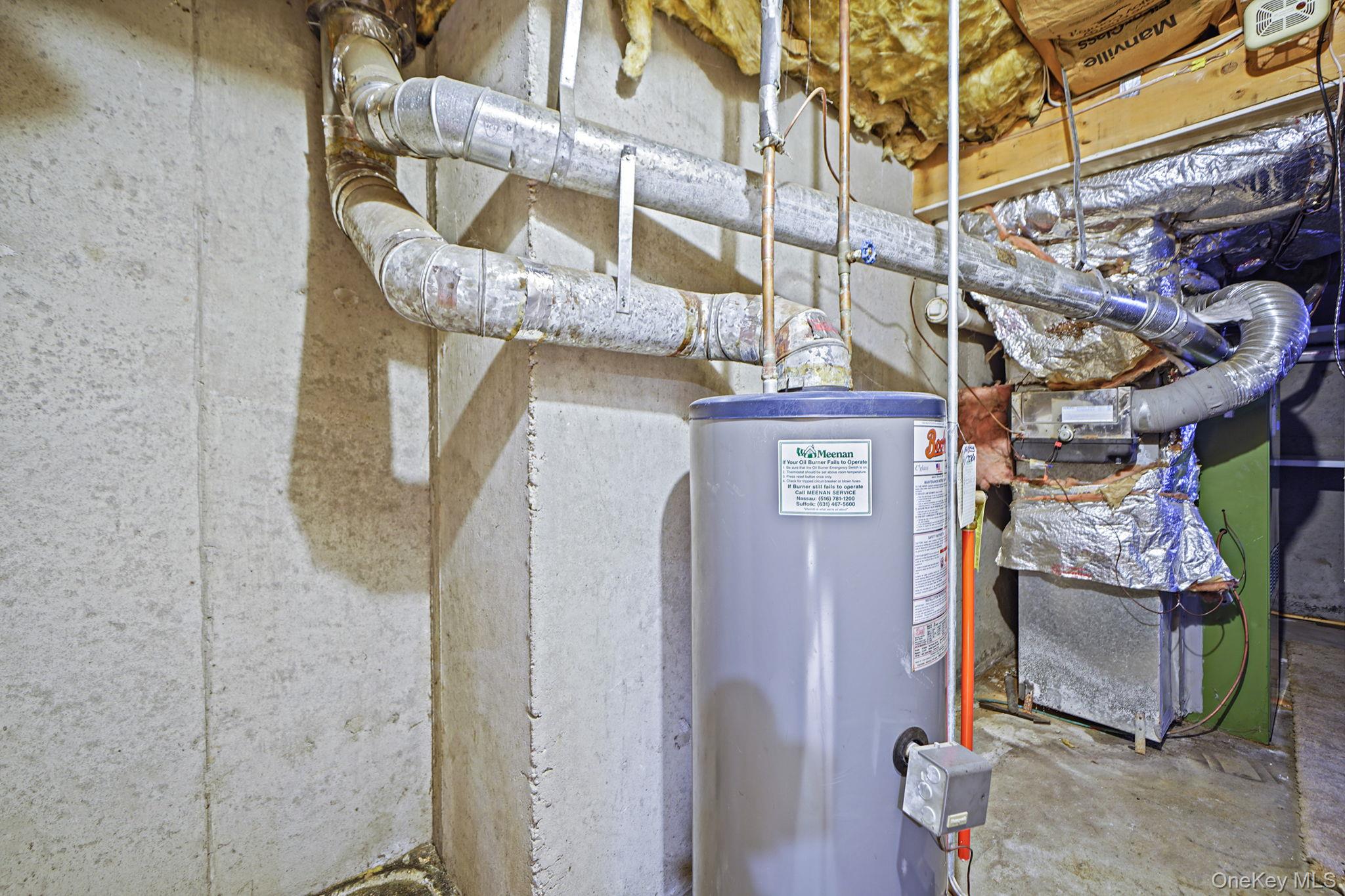 8 Huntington Commons # 8, Yaphank, NY 11980