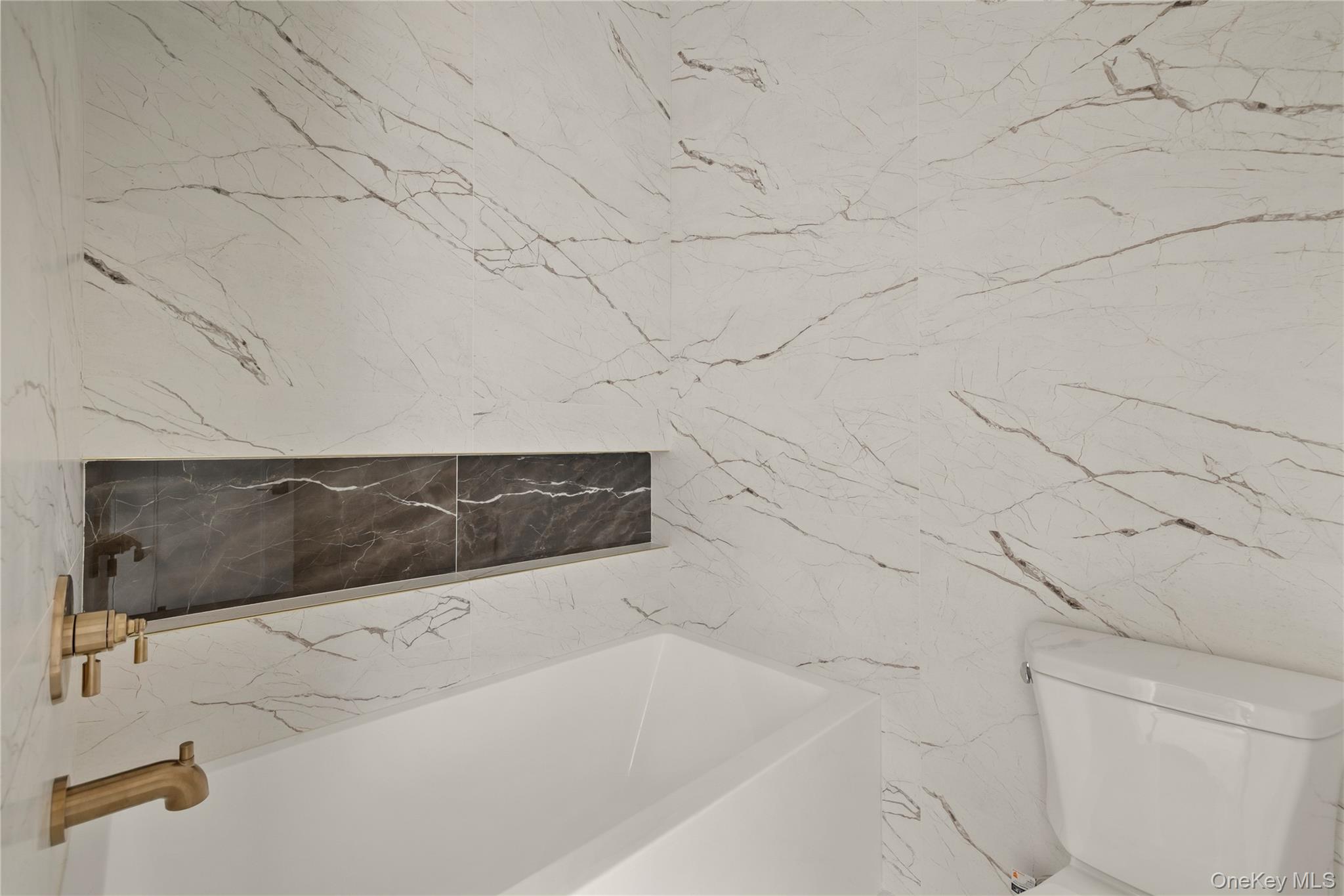 3 Valley Way # 321, Spring Valley, NY 10977