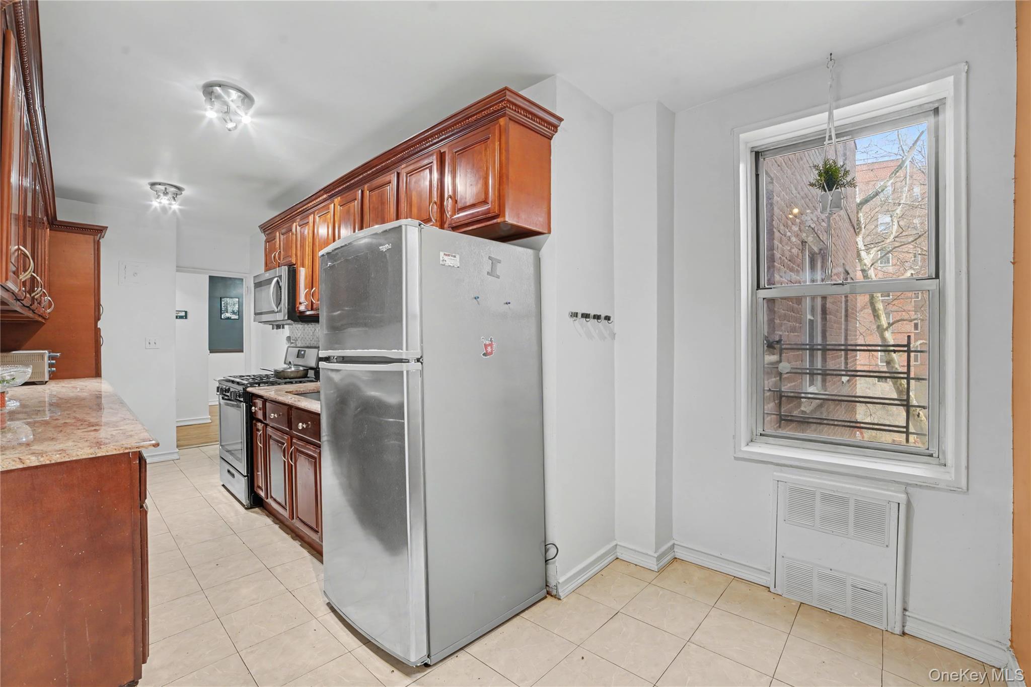 29 Abeel Street # 3A, Yonkers, NY 10705