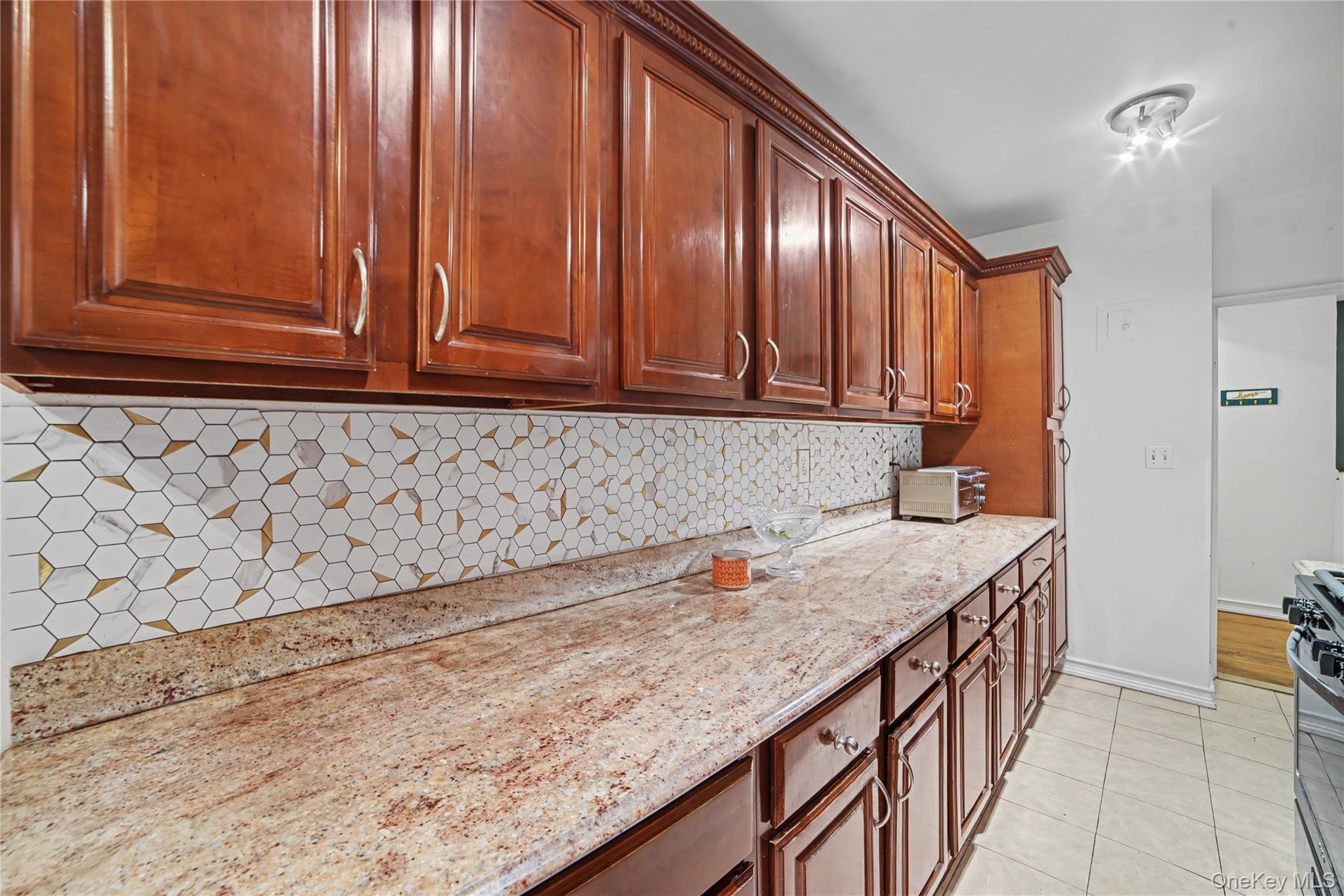 29 Abeel Street # 3A, Yonkers, NY 10705