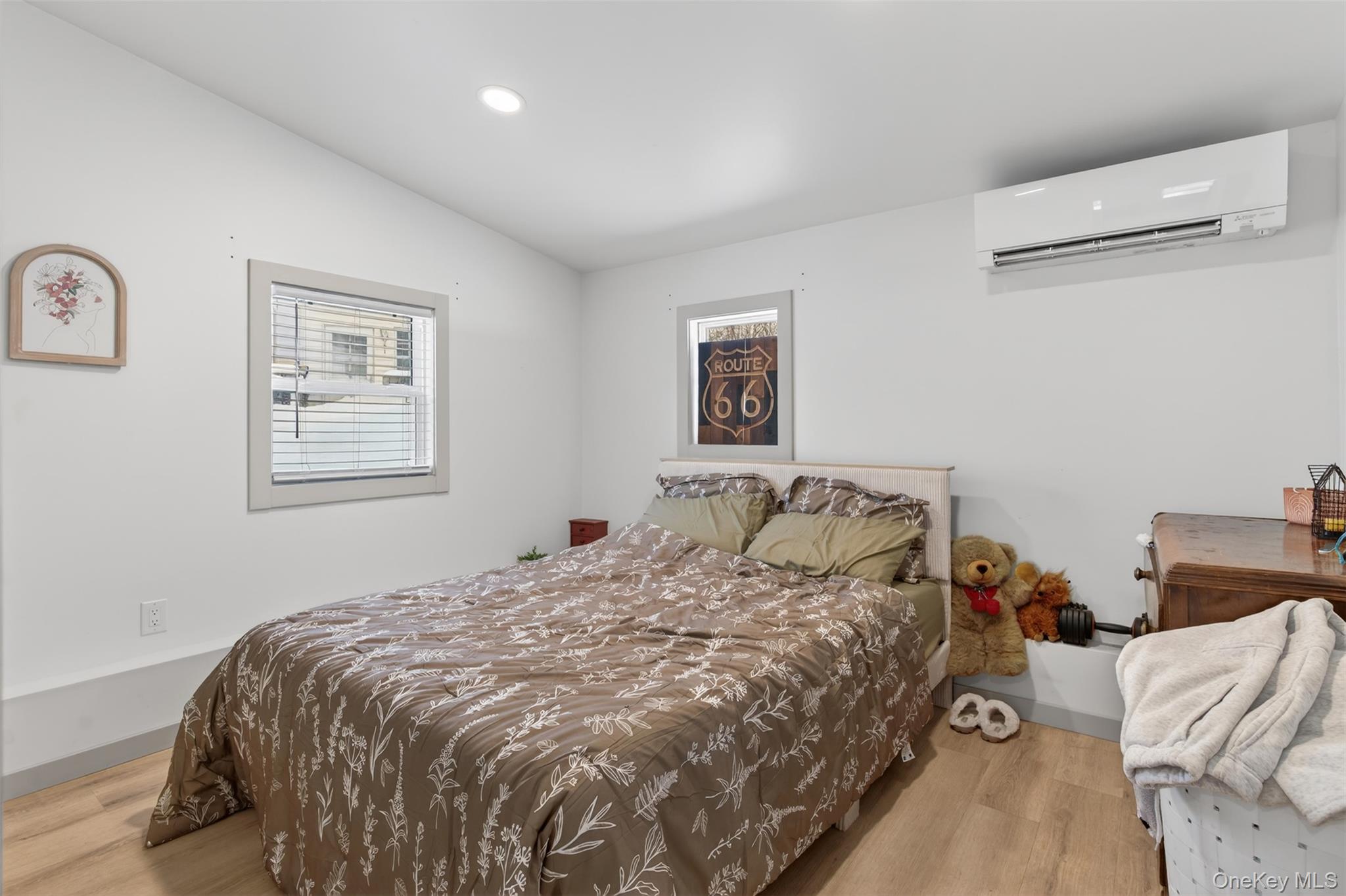 3 & 5 Dutchtown Road # 1-3, Saugerties, NY 12477