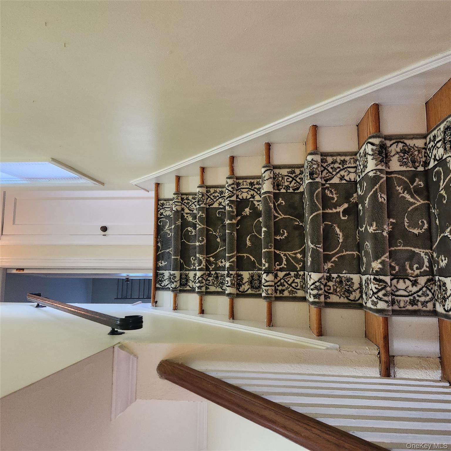 71 Davis Street, East Rockaway, NY 11518