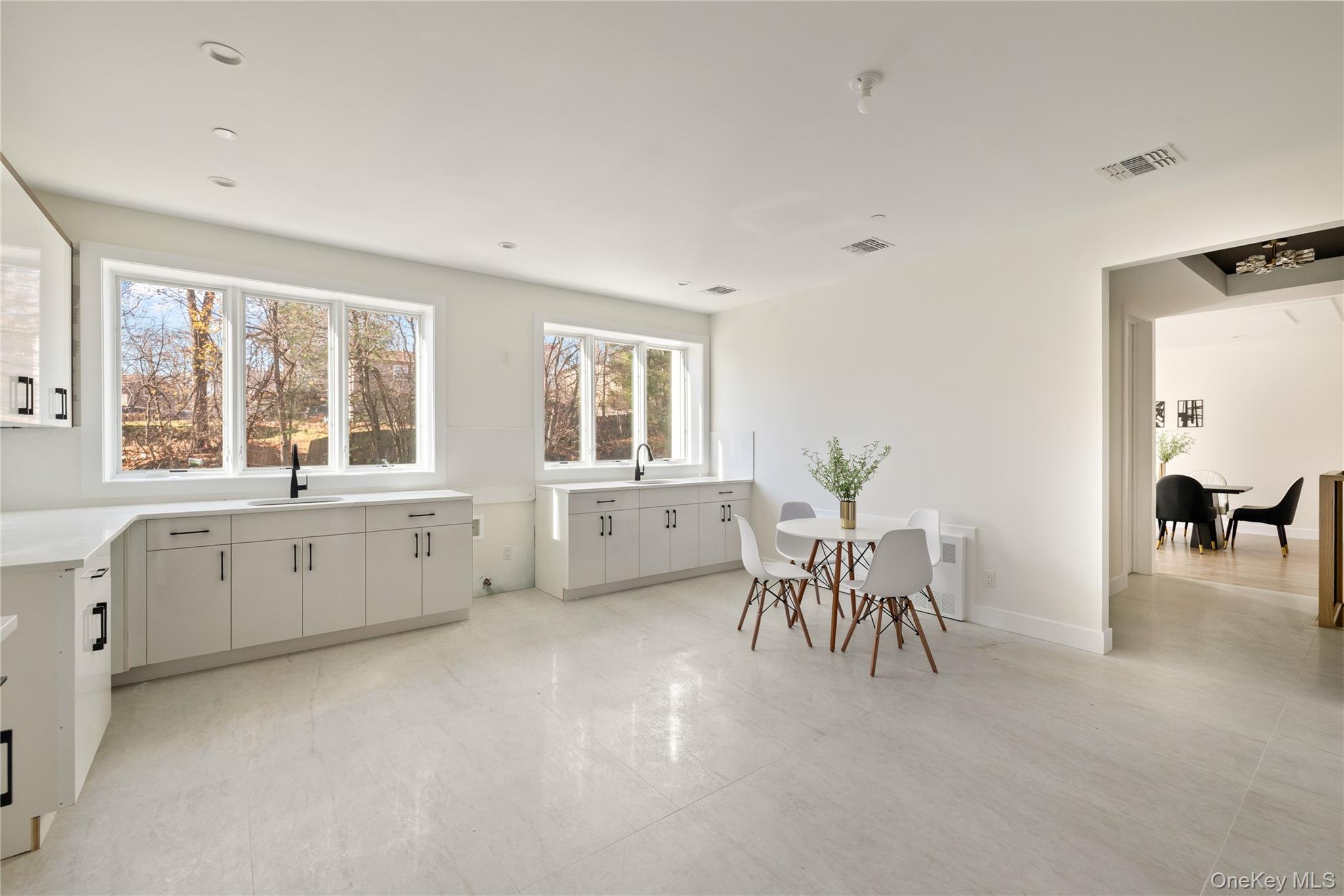 9 Valley Way # 320, Spring Valley, NY 10977