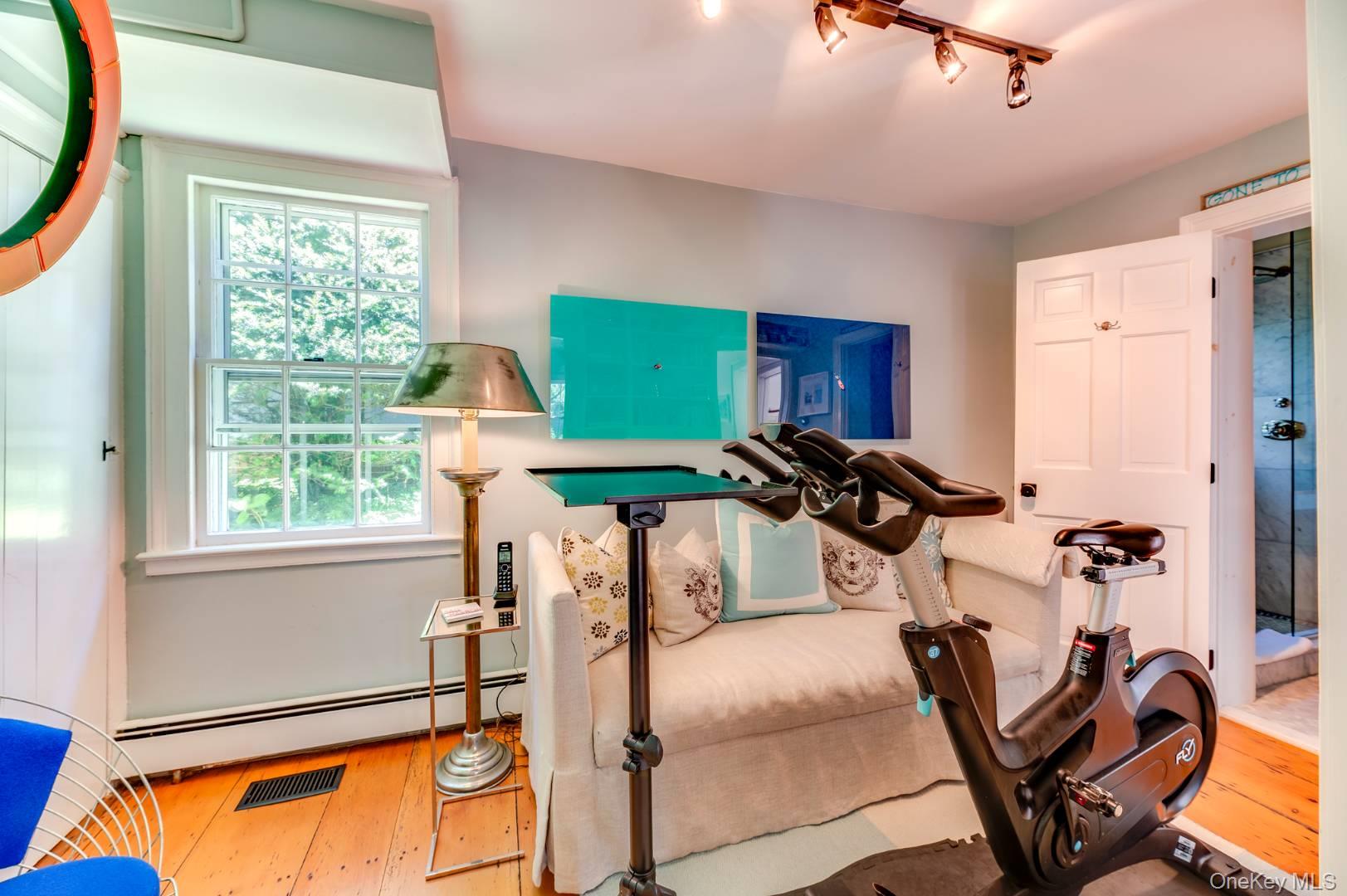 18 Hampton Street, Sag Harbor, NY 11963