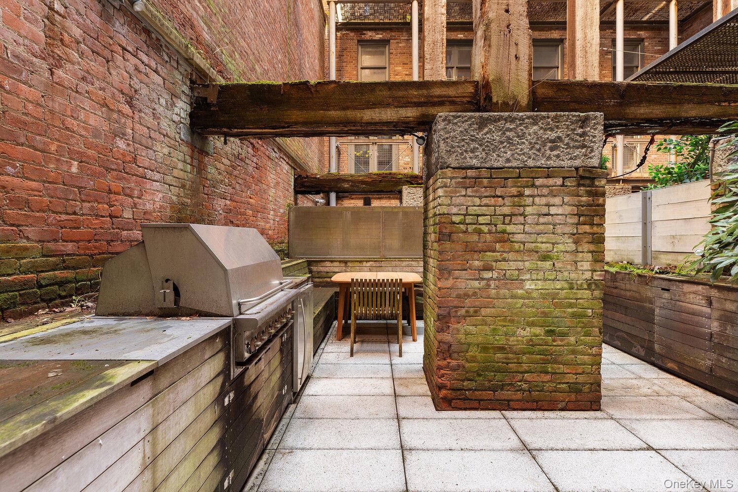 62 BEACH Street # THB, New York (Manhattan), NY 10013