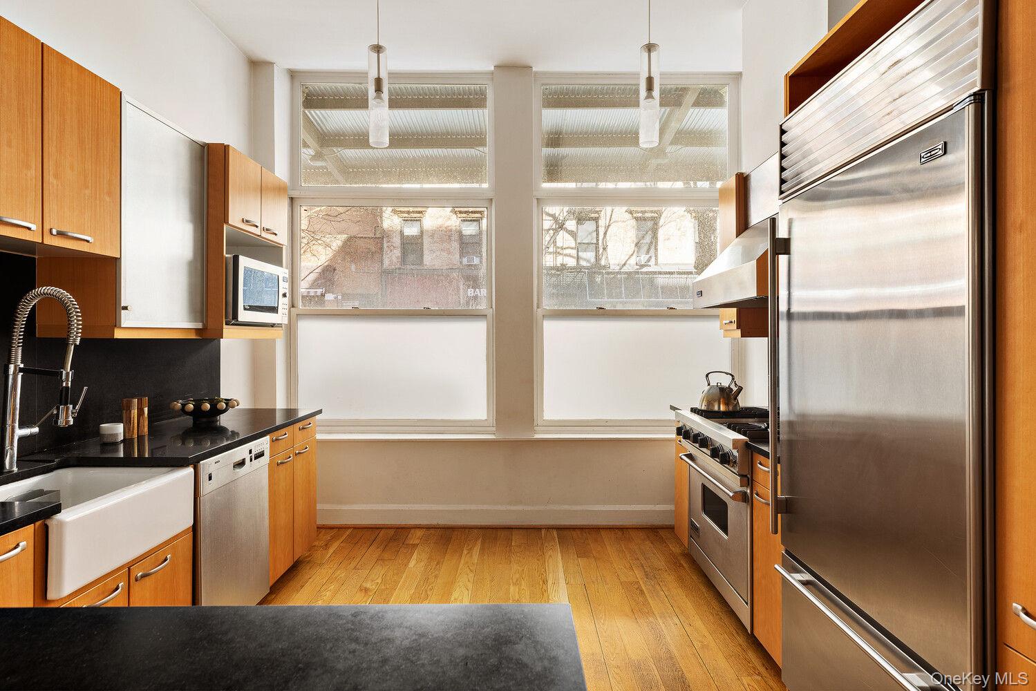 62 BEACH Street # THB, New York (Manhattan), NY 10013