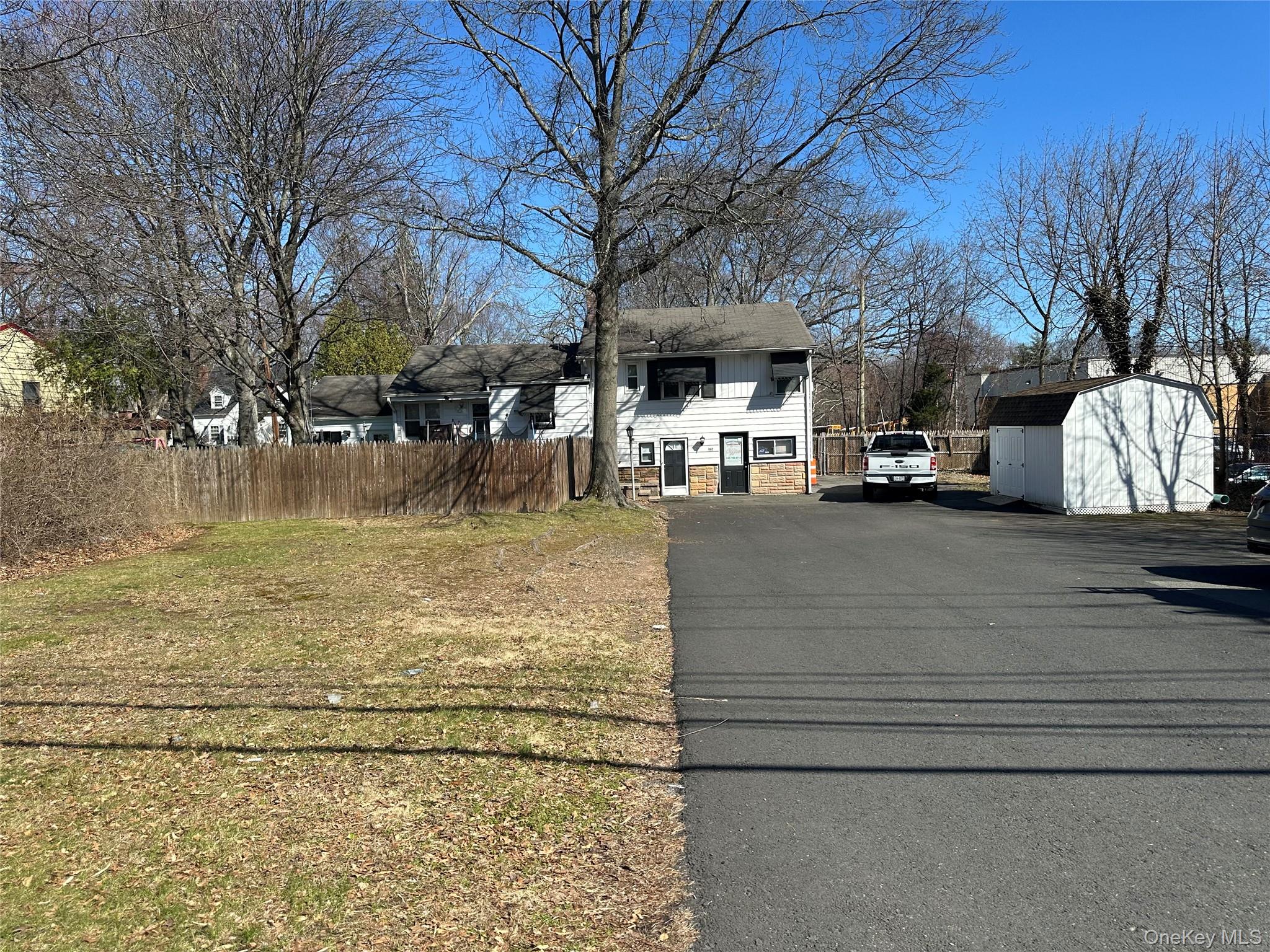 33 Marion Place, Pearl River, NY 10965