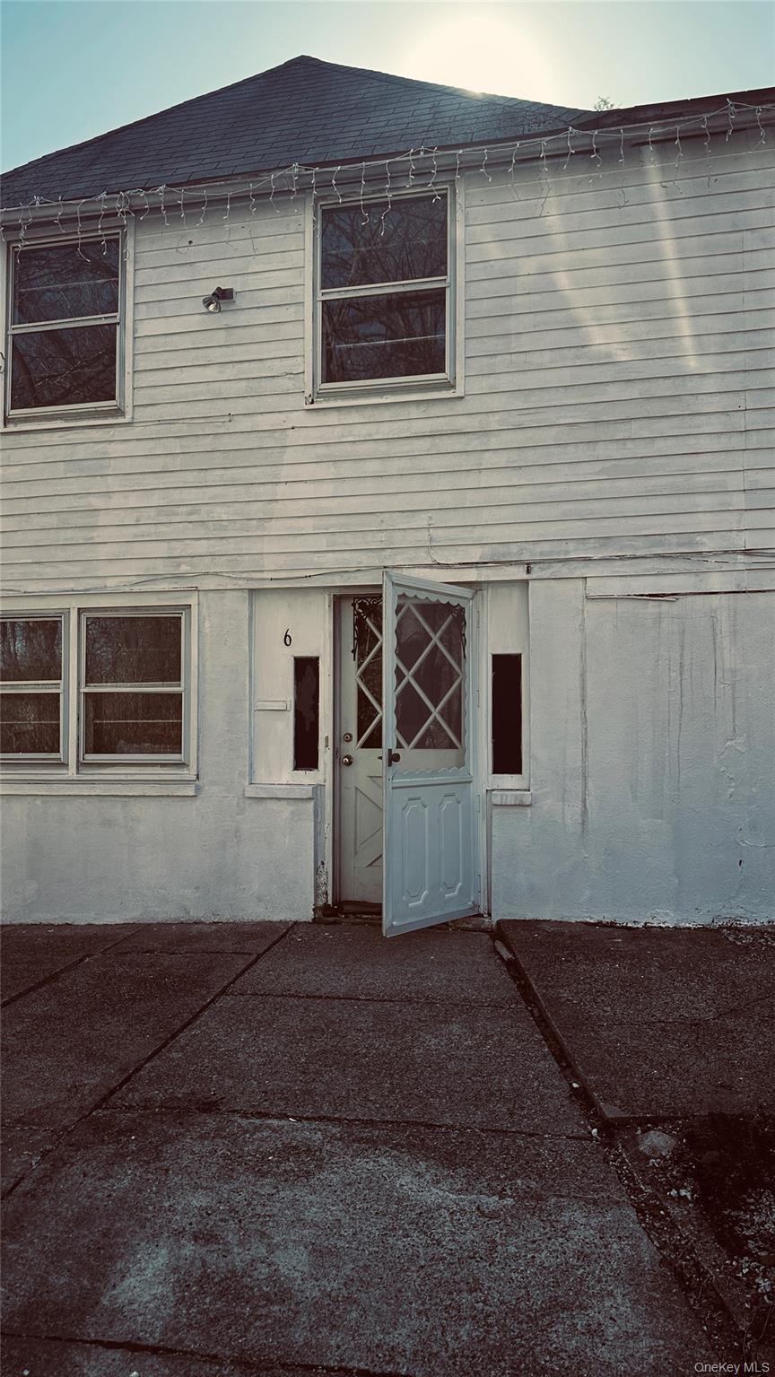 6 Pavilion Road, Suffern, NY 10901