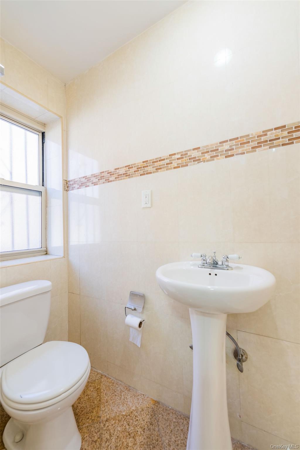 102-23 43rd Avenue # 1B, Flushing, NY 11368