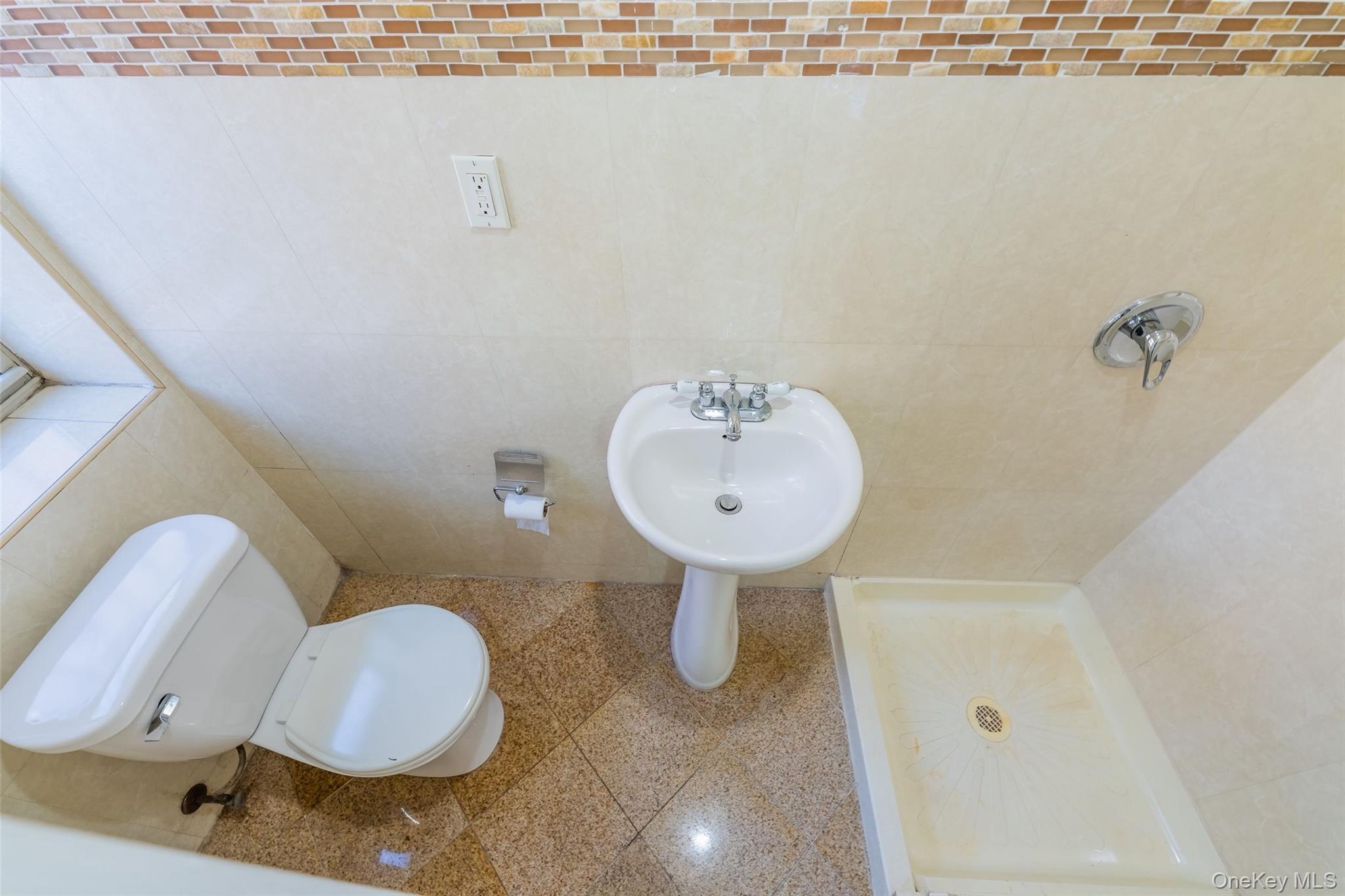 102-23 43rd Avenue # 1B, Flushing, NY 11368