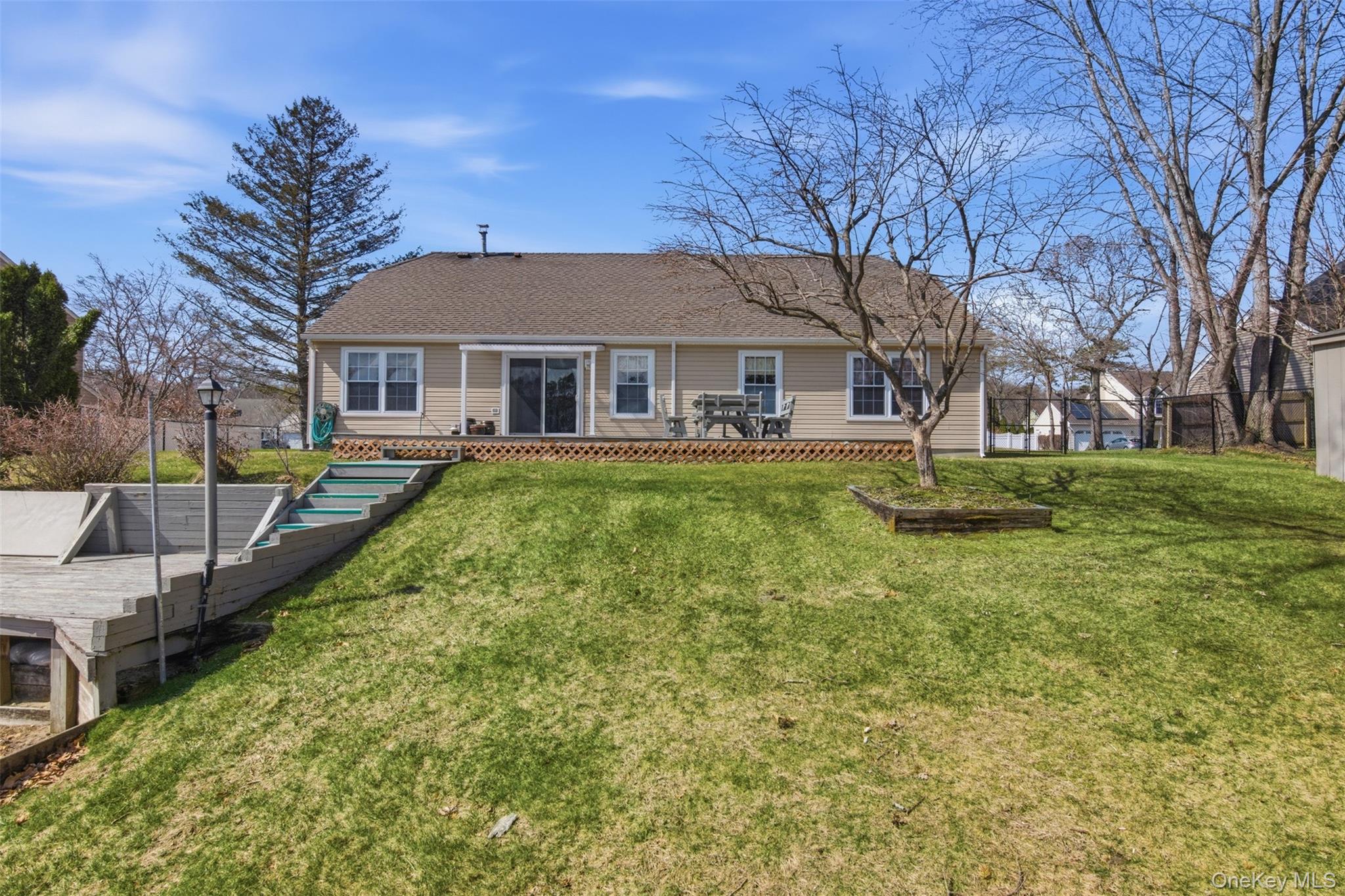 11 Royal Drive, Coram, NY 11727