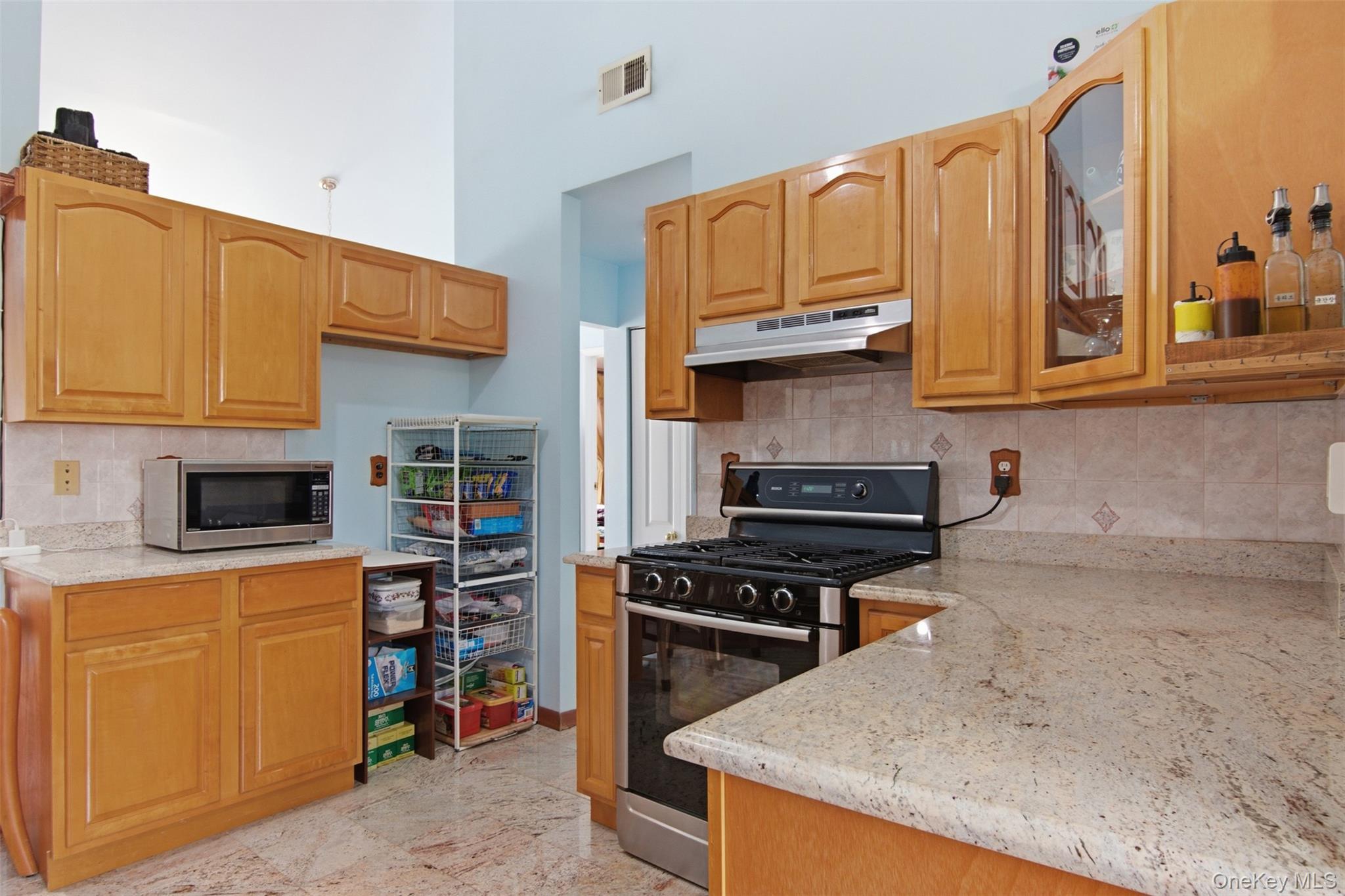 11 Royal Drive, Coram, NY 11727