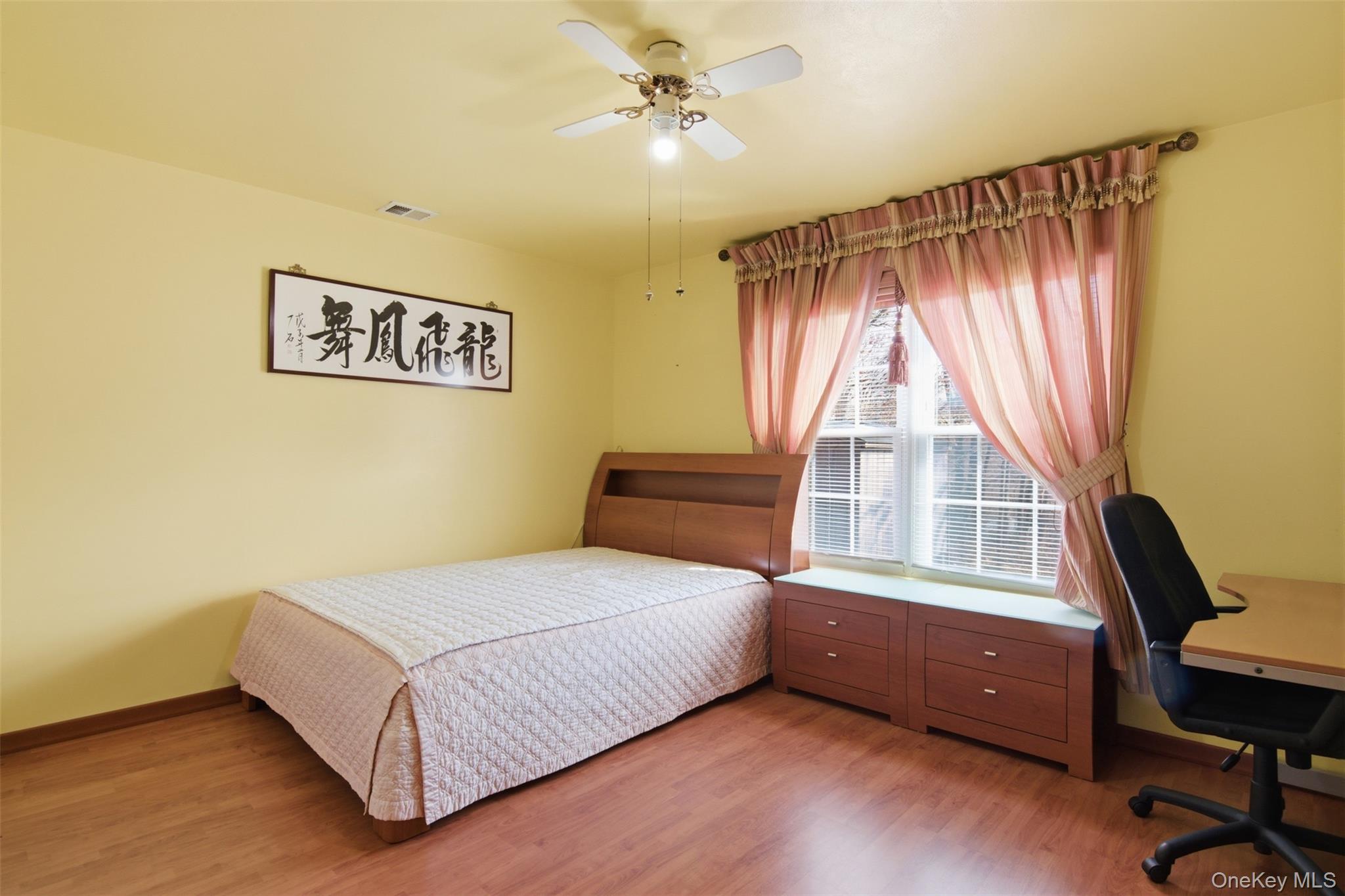 11 Royal Drive, Coram, NY 11727