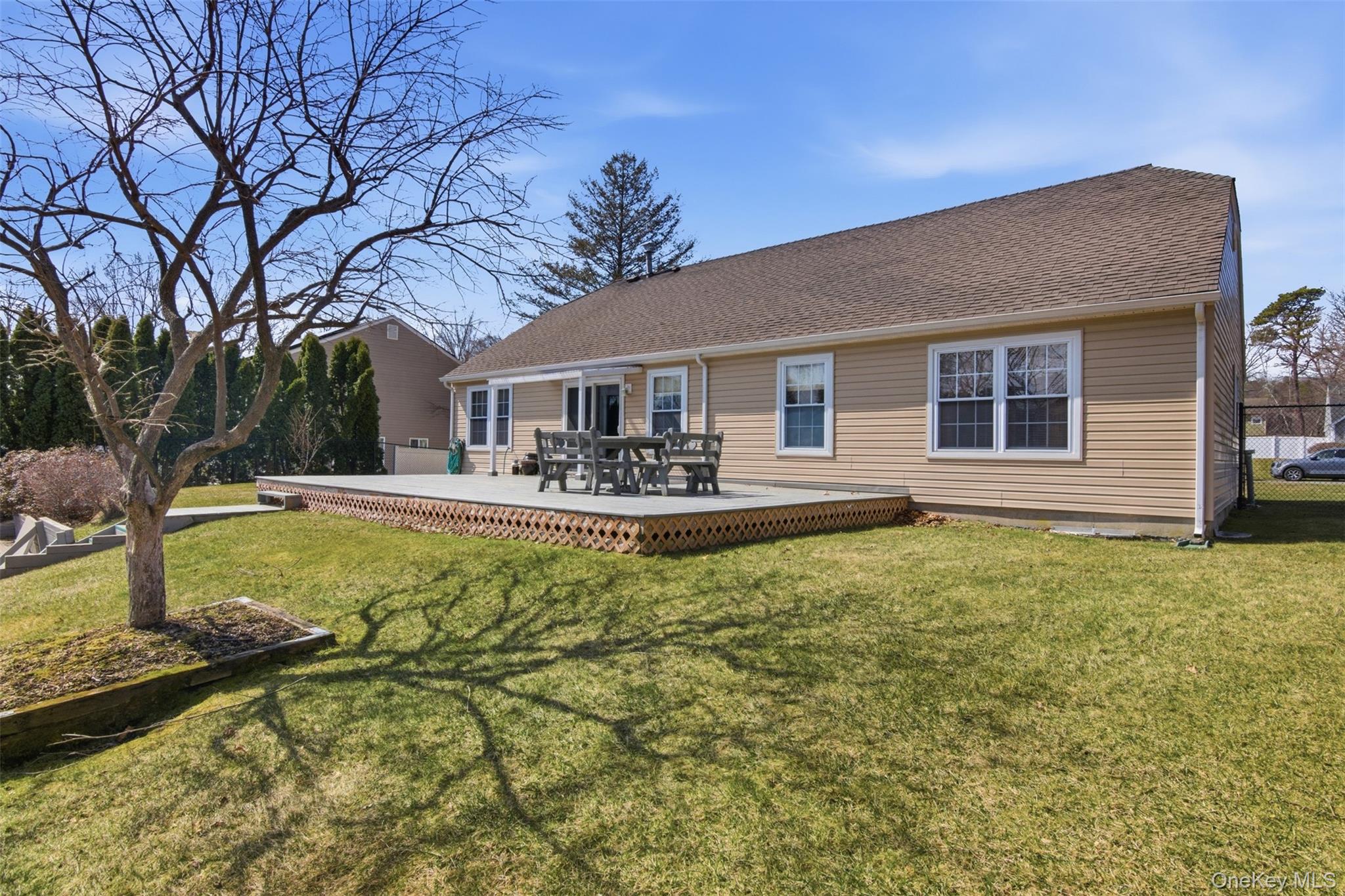 11 Royal Drive, Coram, NY 11727