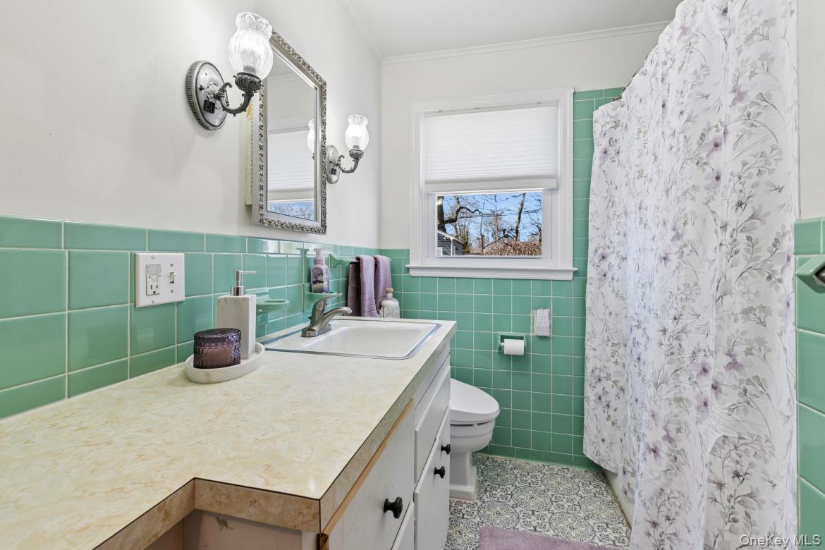 51 Lockitt Drive, Riverhead, NY 11901