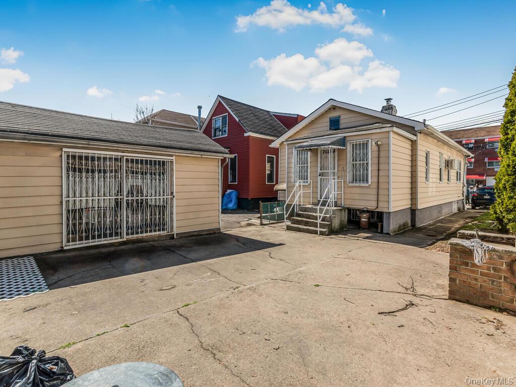 3408 Ely Avenue, Bronx, NY 10469