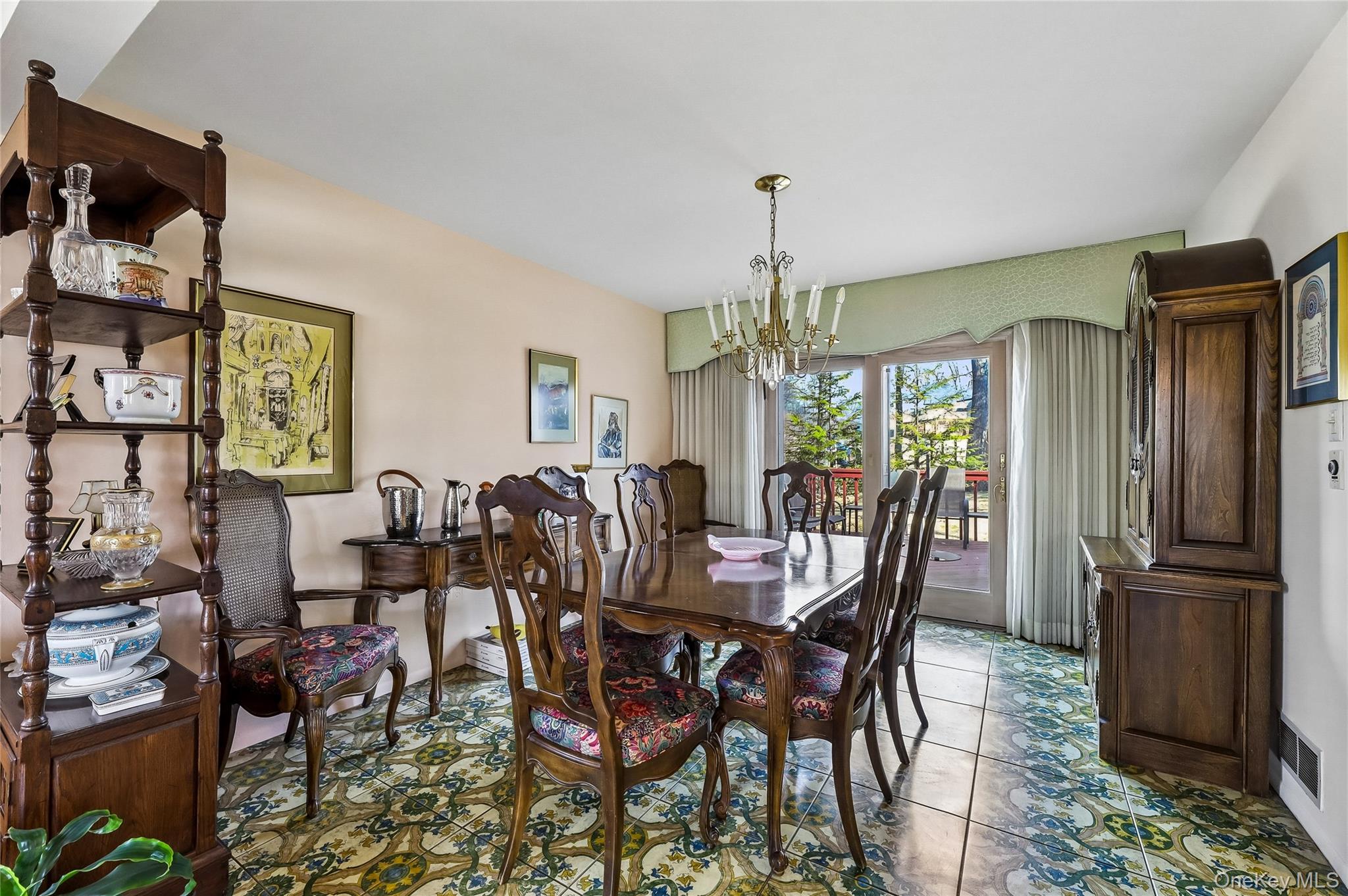 2 Barbara Lane, Monsey, NY 10952