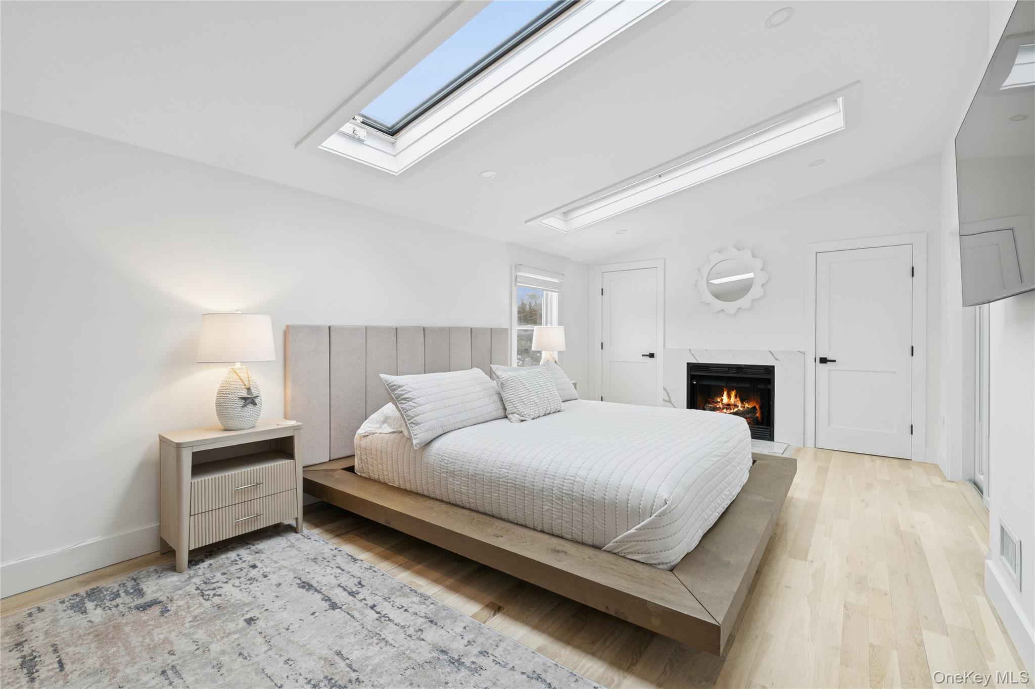 10 Sagamore Road, Hampton Bays, NY 11946