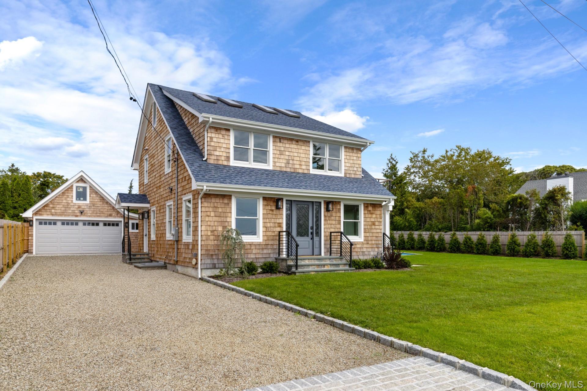 10 Sagamore Road, Hampton Bays, NY 11946