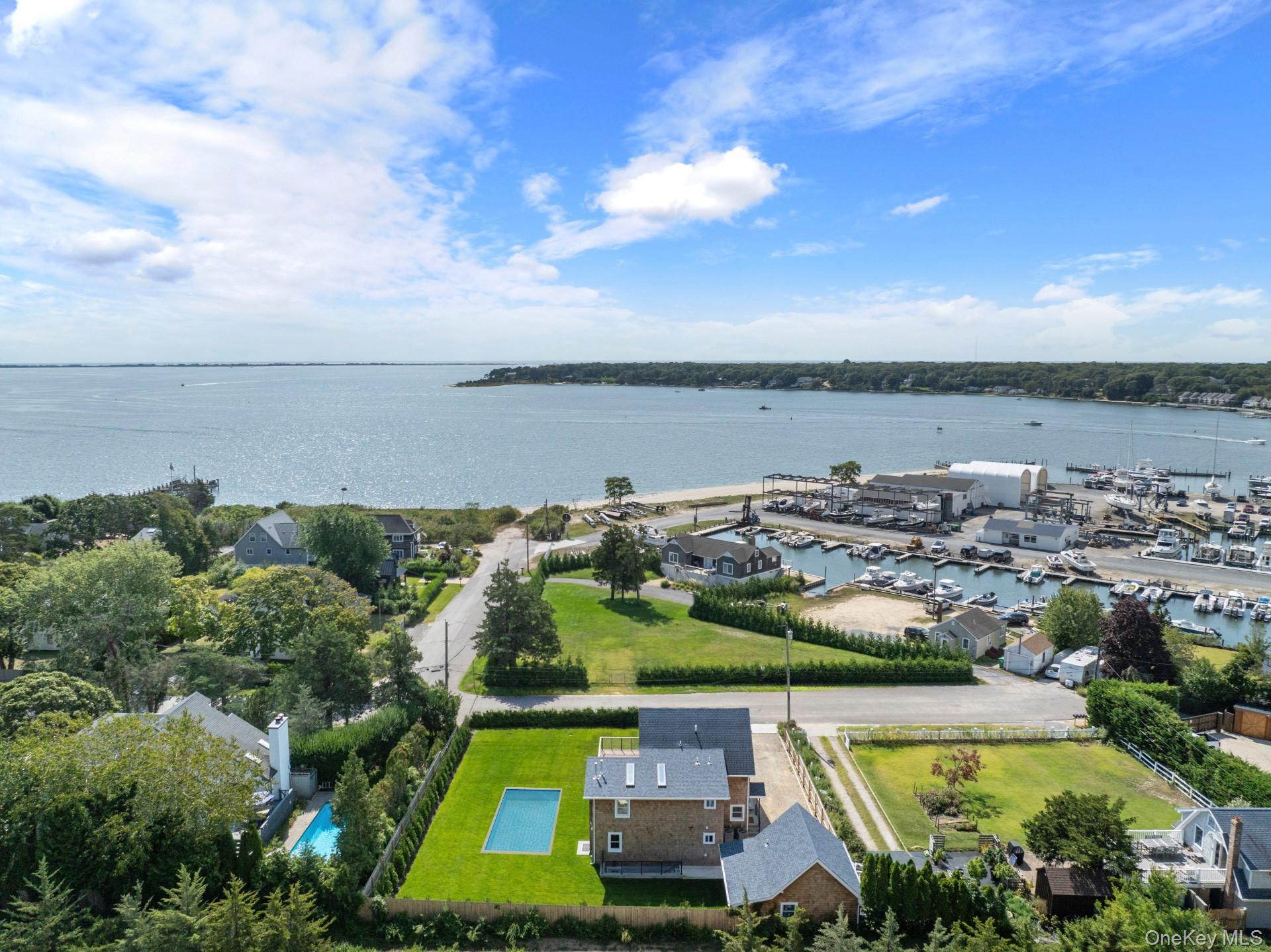 10 Sagamore Road, Hampton Bays, NY 11946