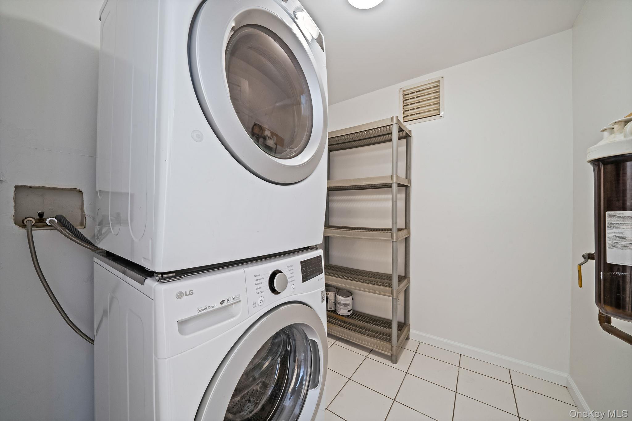 272 E Harrison Street # 1, Long Beach, NY 11561