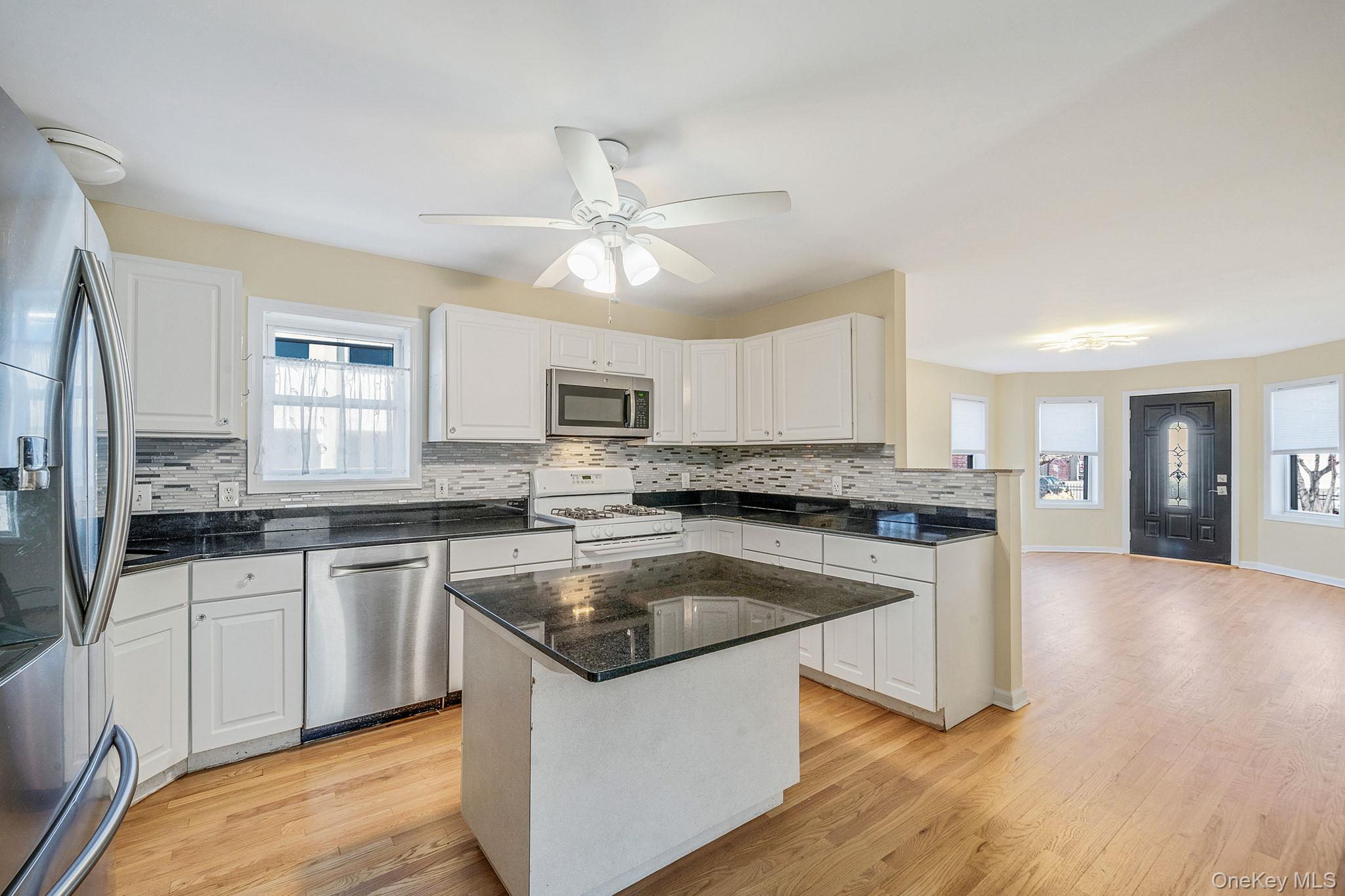 272 E Harrison Street # 1, Long Beach, NY 11561