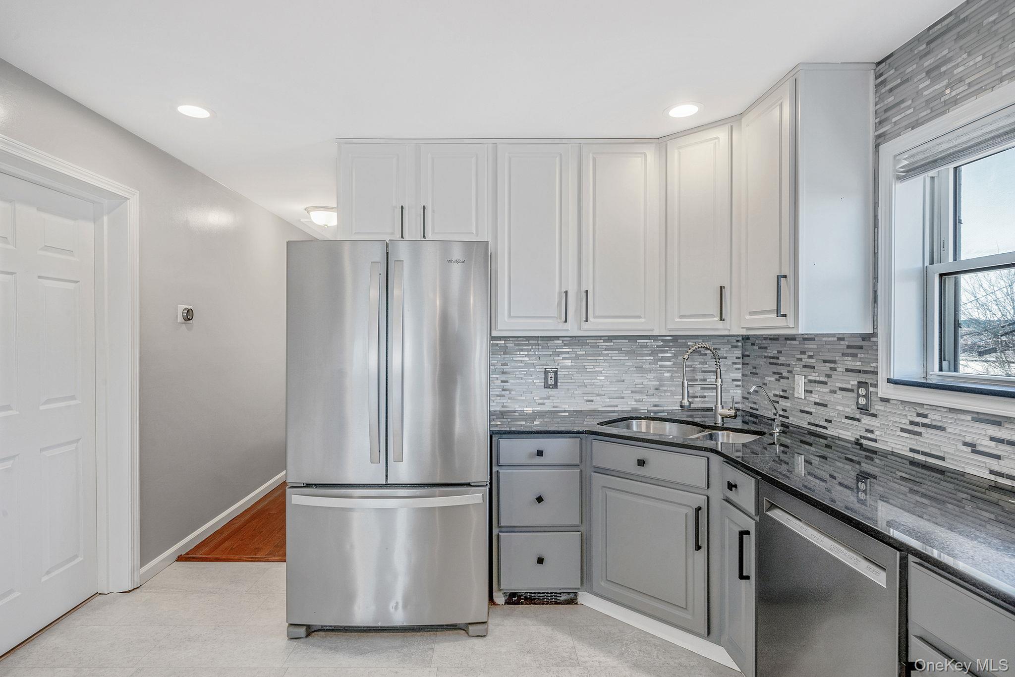 272 E Harrison Street # 2, Long Beach, NY 11561