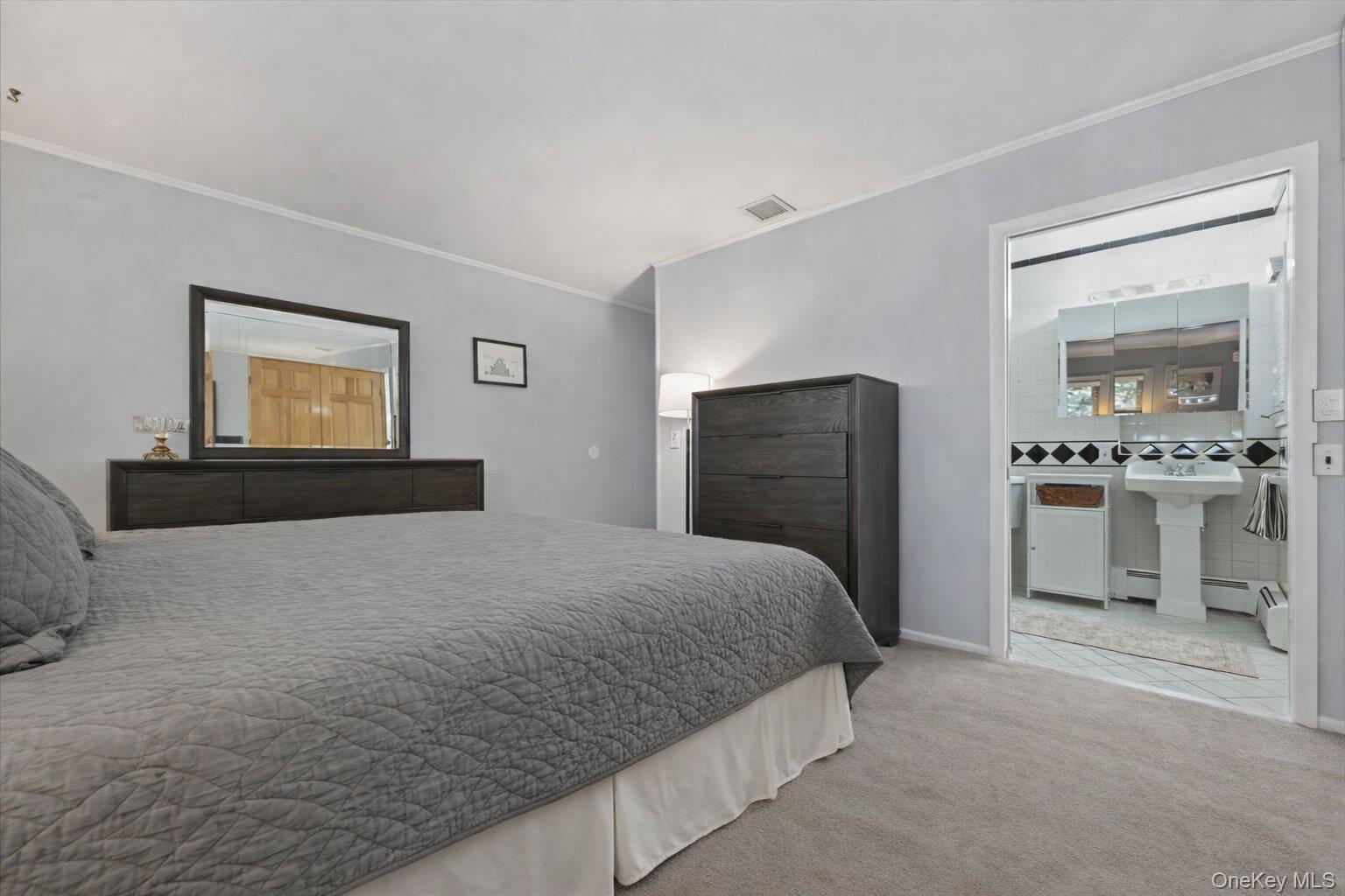 1261 Meadowbrook Road, Merrick, NY 11566