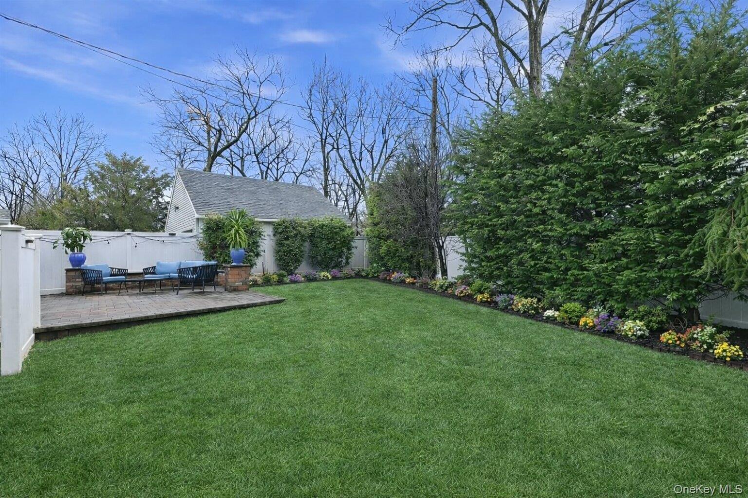 1261 Meadowbrook Road, Merrick, NY 11566