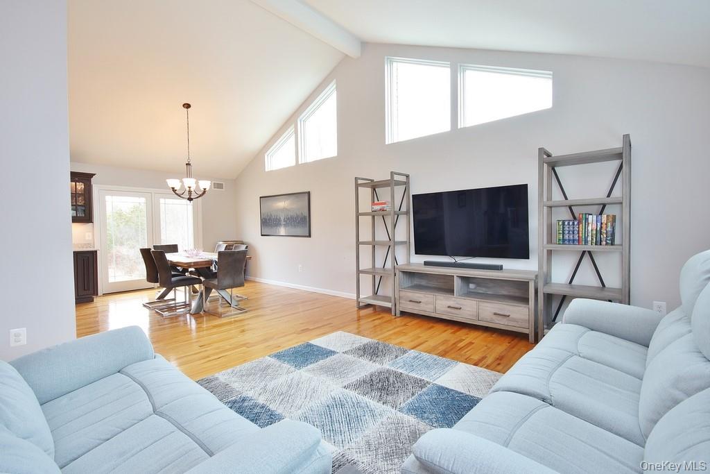 478 Lake Road, New Windsor, NY 12553