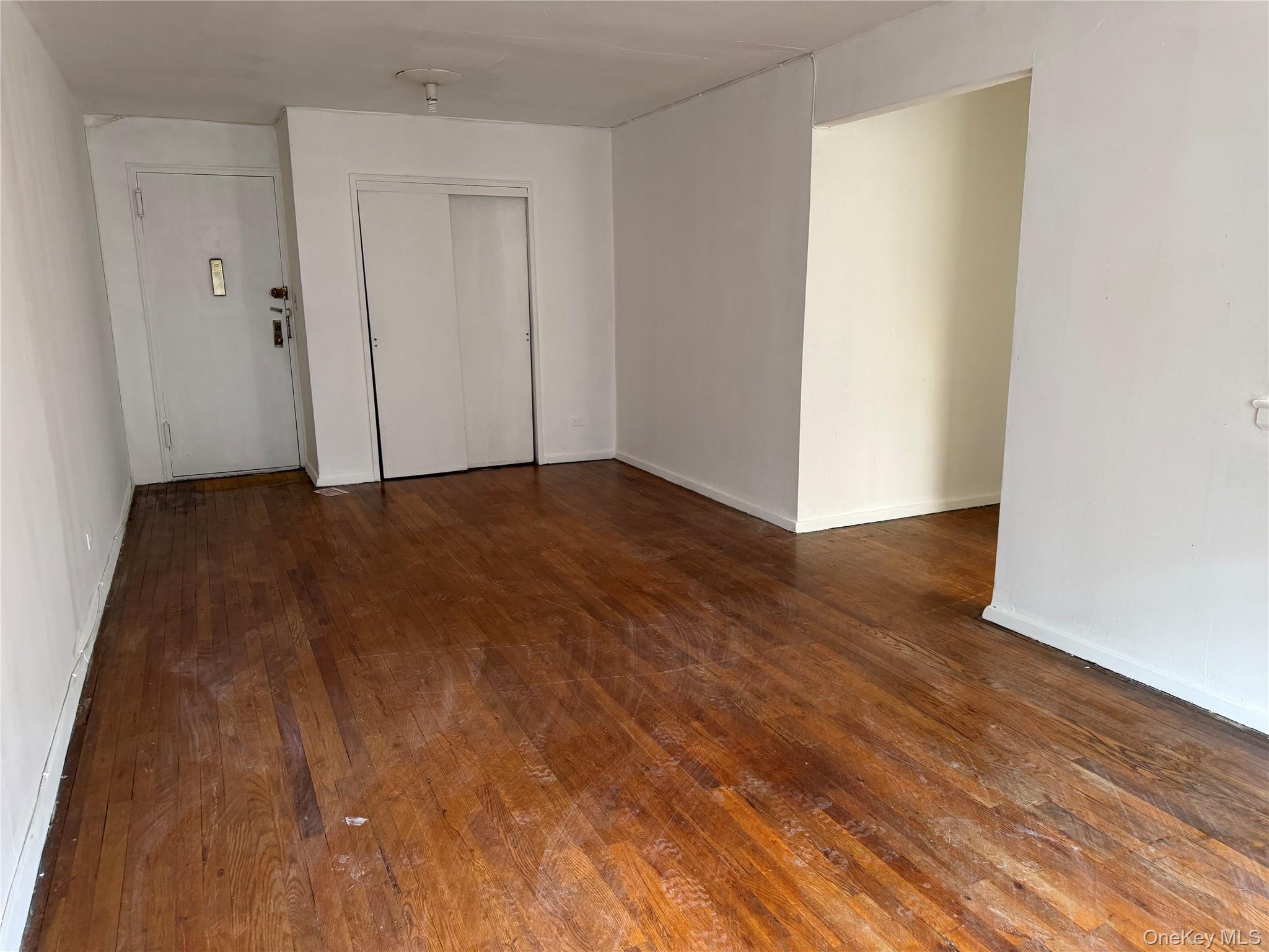 141-05 Northern Boulevard # 1E, Flushing, NY 11354