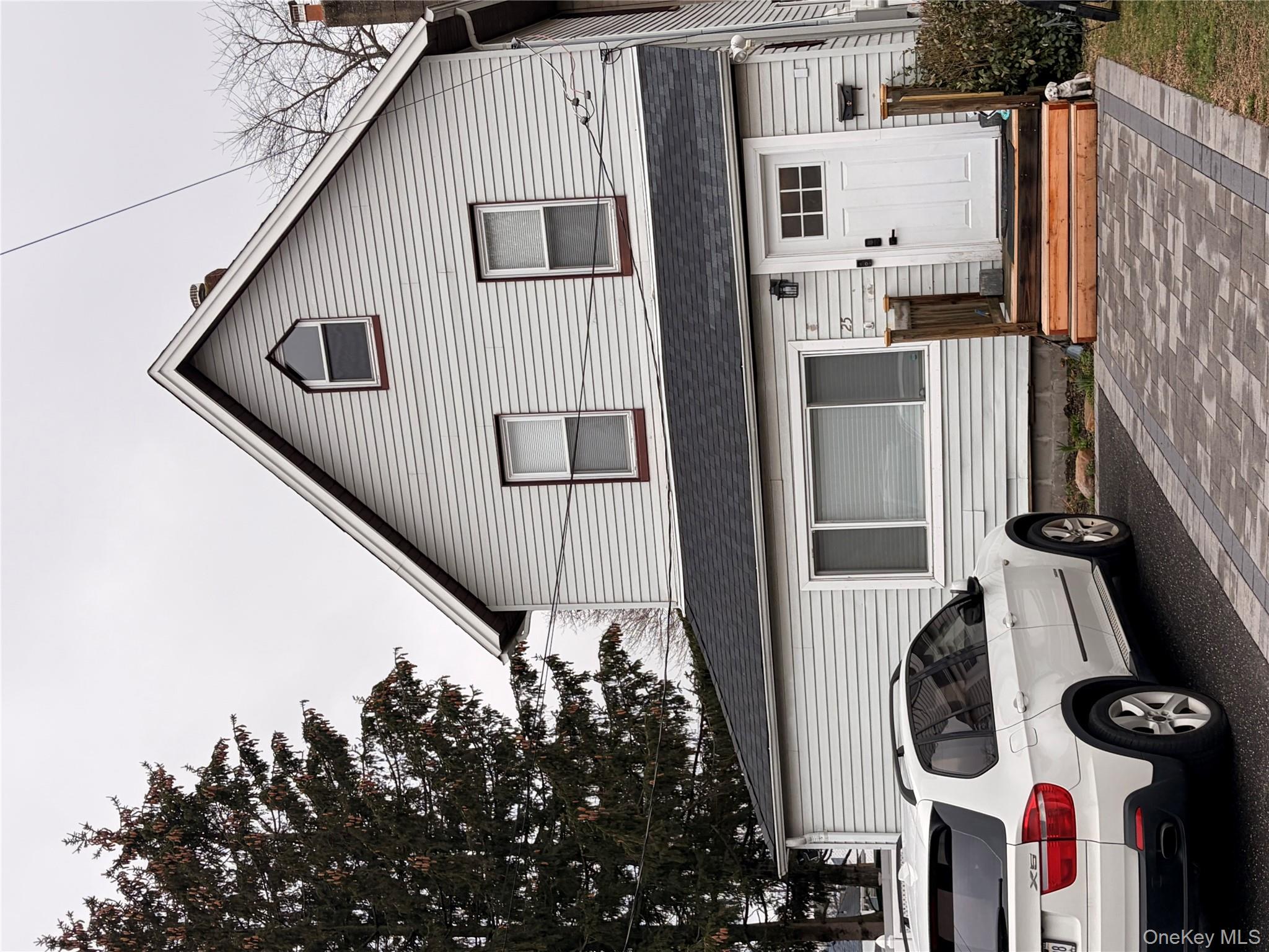 25 Hazel Street, Central Islip, NY 11722