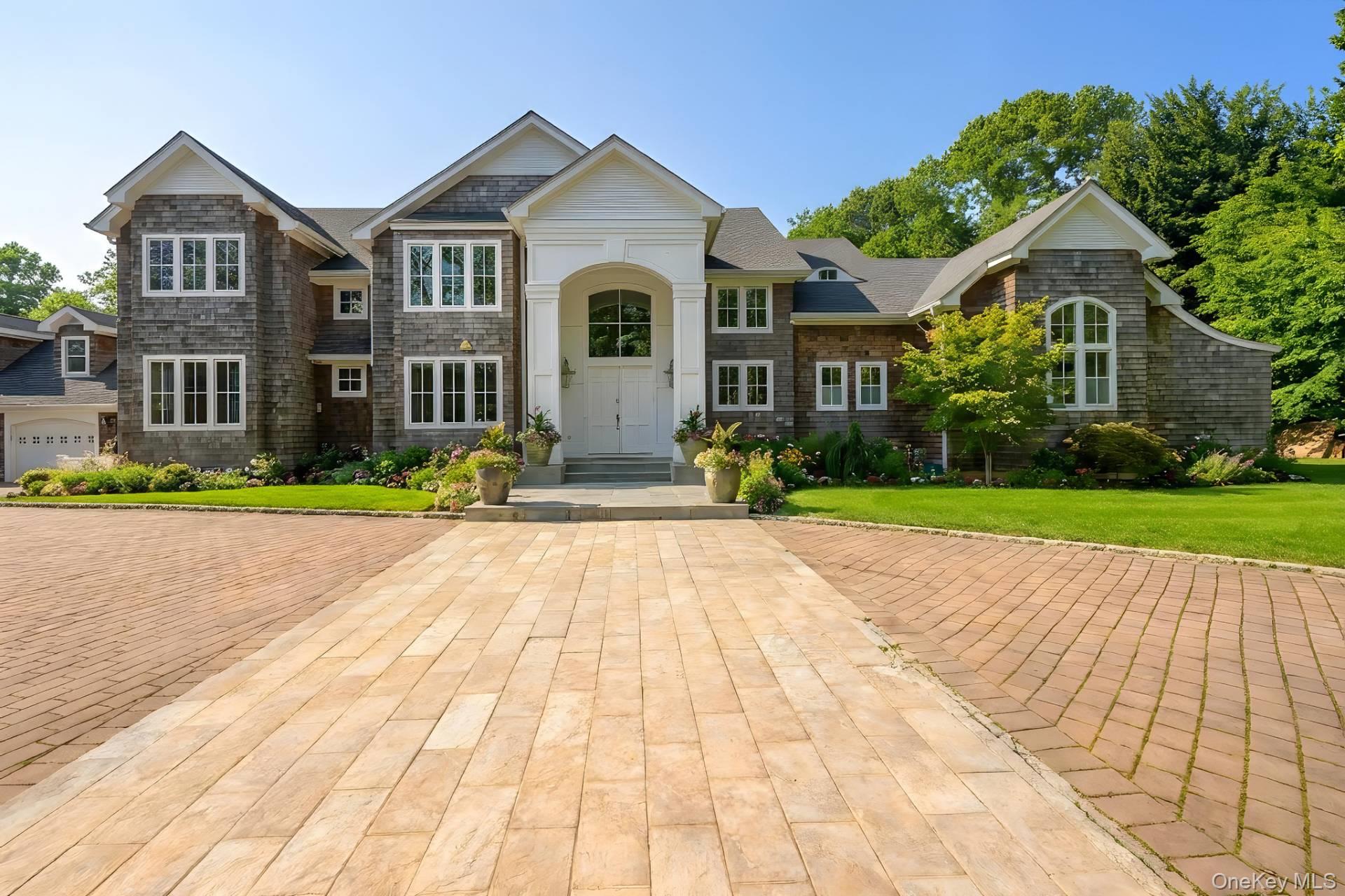 2136 Deerfield Road, Sag Harbor, NY 11963