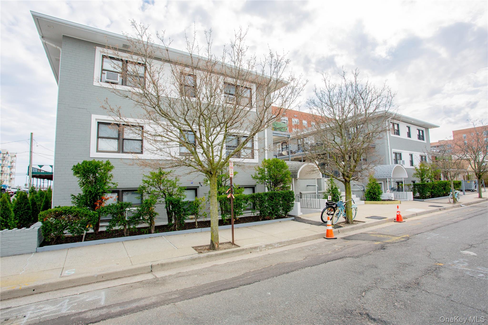 470 E Broadway # B-3, Long Beach, NY 11561