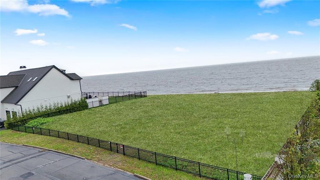 140 Nicolosi Drive, Staten Island, NY 10312