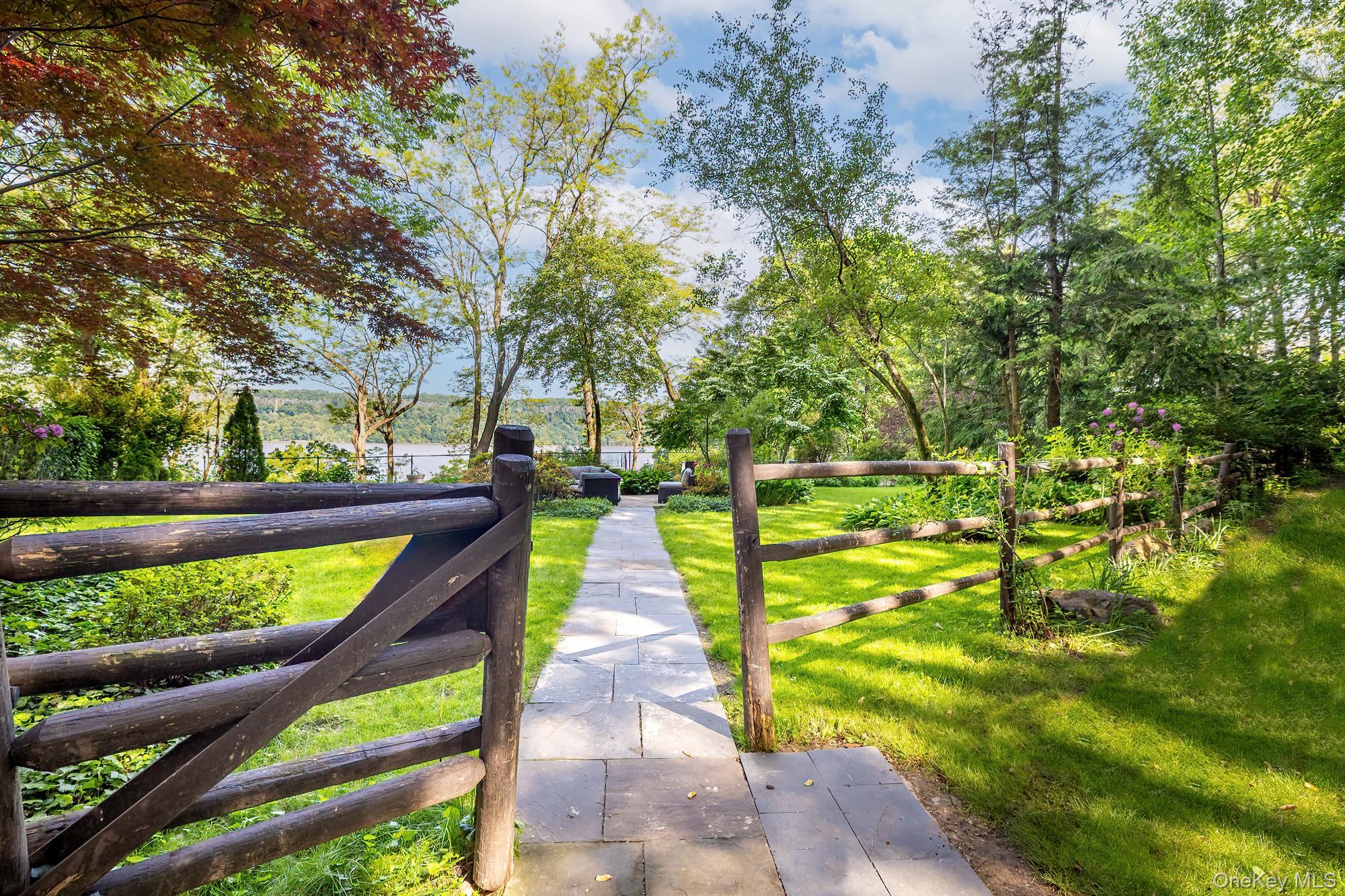 2727 Palisade Avenue # 5B, Bronx, NY 10463