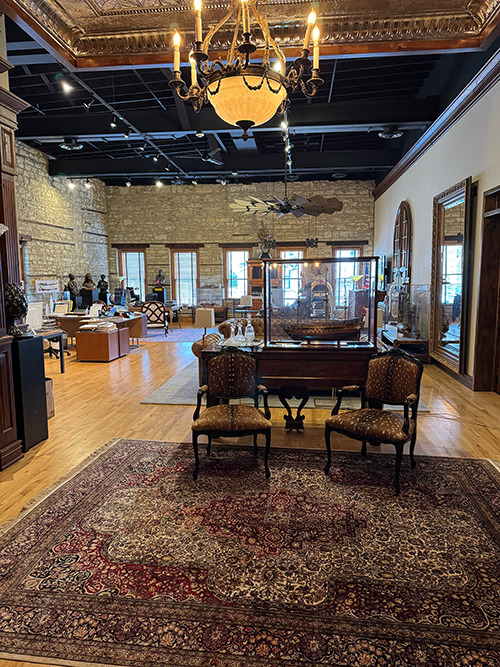 106 STEPHEN ST #201, Lemont, IL 60439