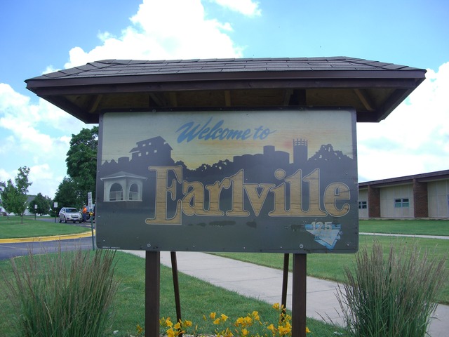 622 BETTY Street, Earlville, IL 60518