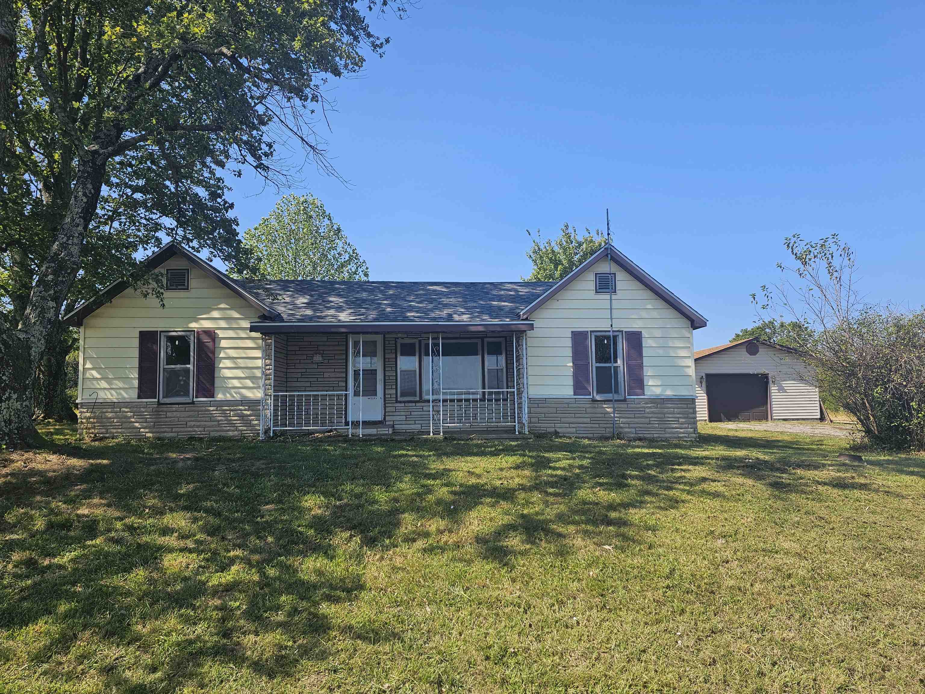 11115 LaMaster Road, Marion, IL 62959