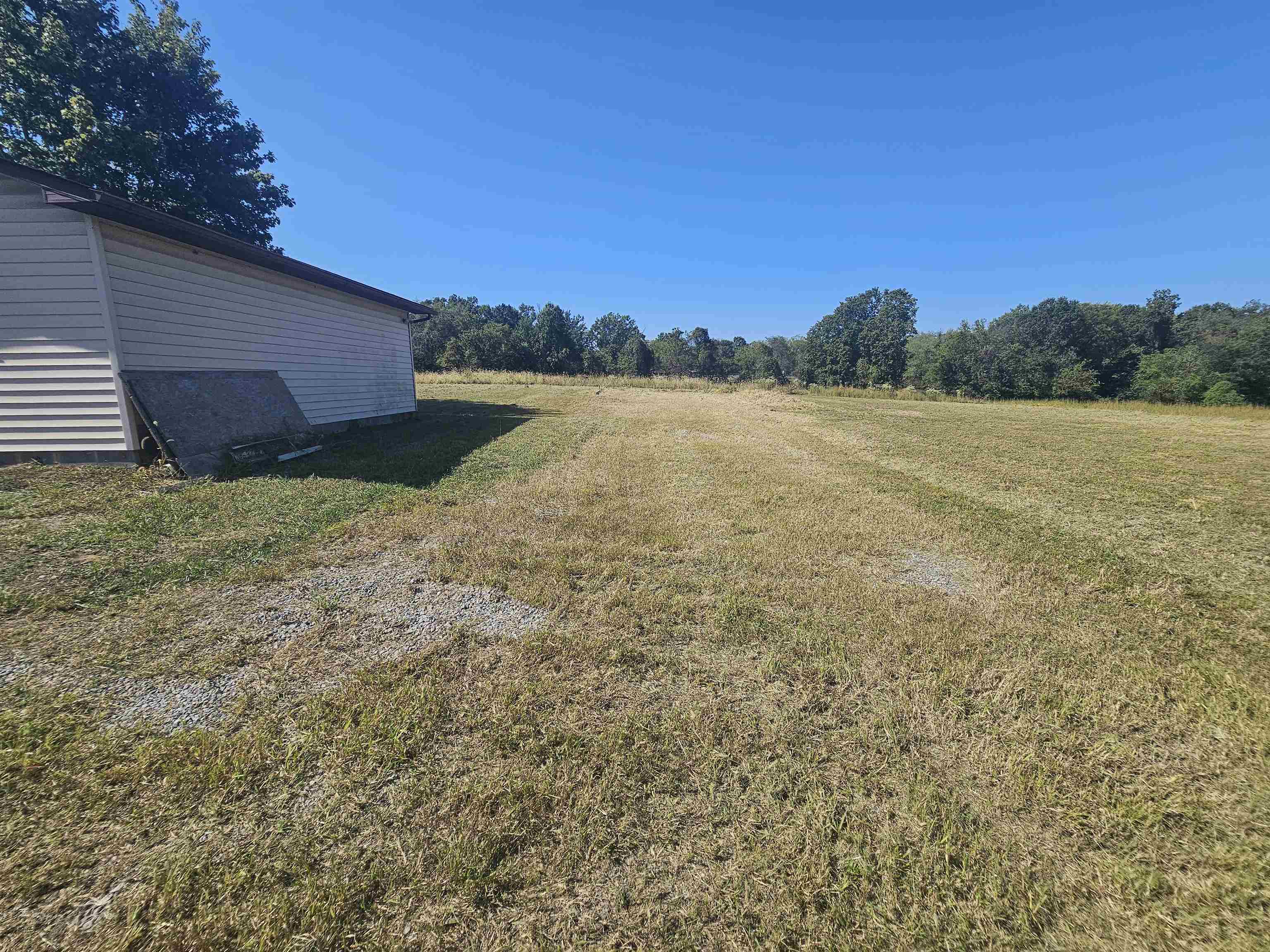 11115 LaMaster Road, Marion, IL 62959