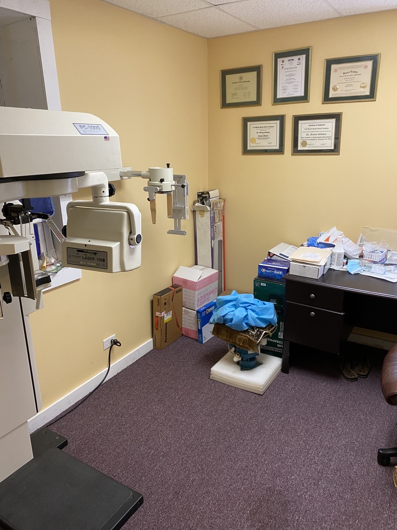 400 N Division Street, Harvard, IL 60033