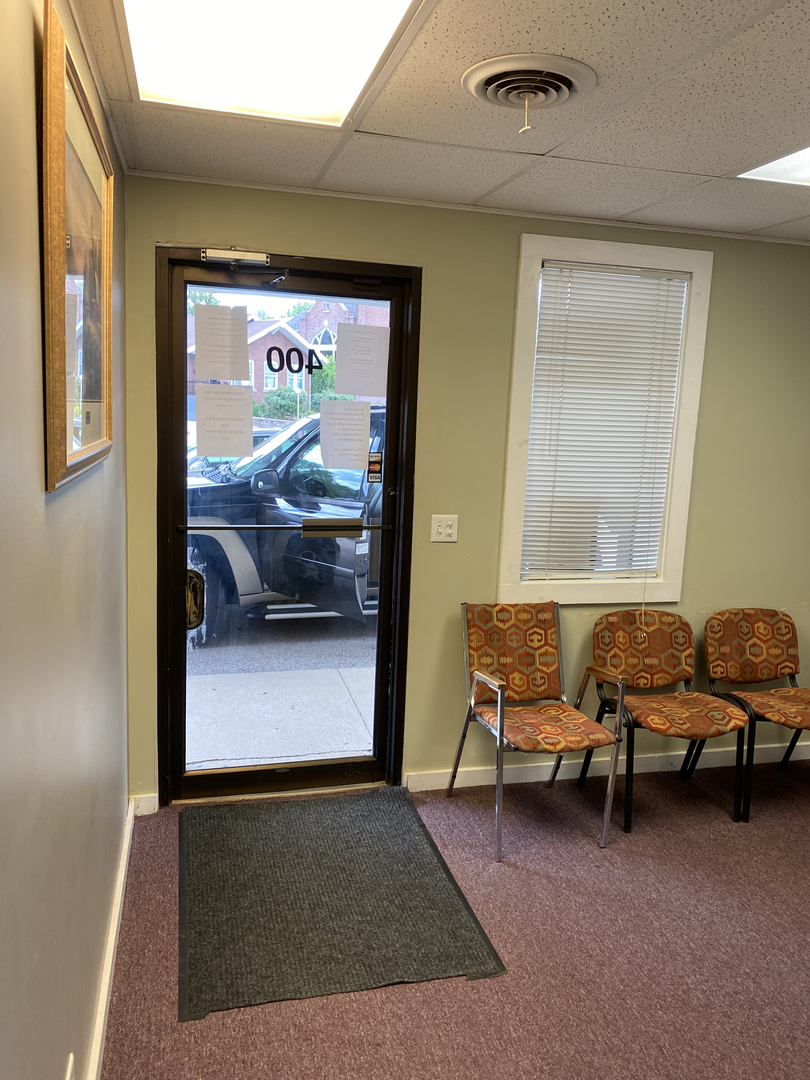 400 N Division Street, Harvard, IL 60033