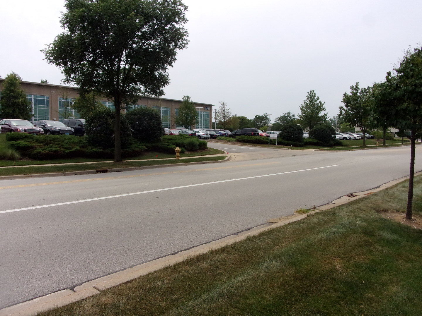 232 Eastgate Road, Lombard, IL 60148
